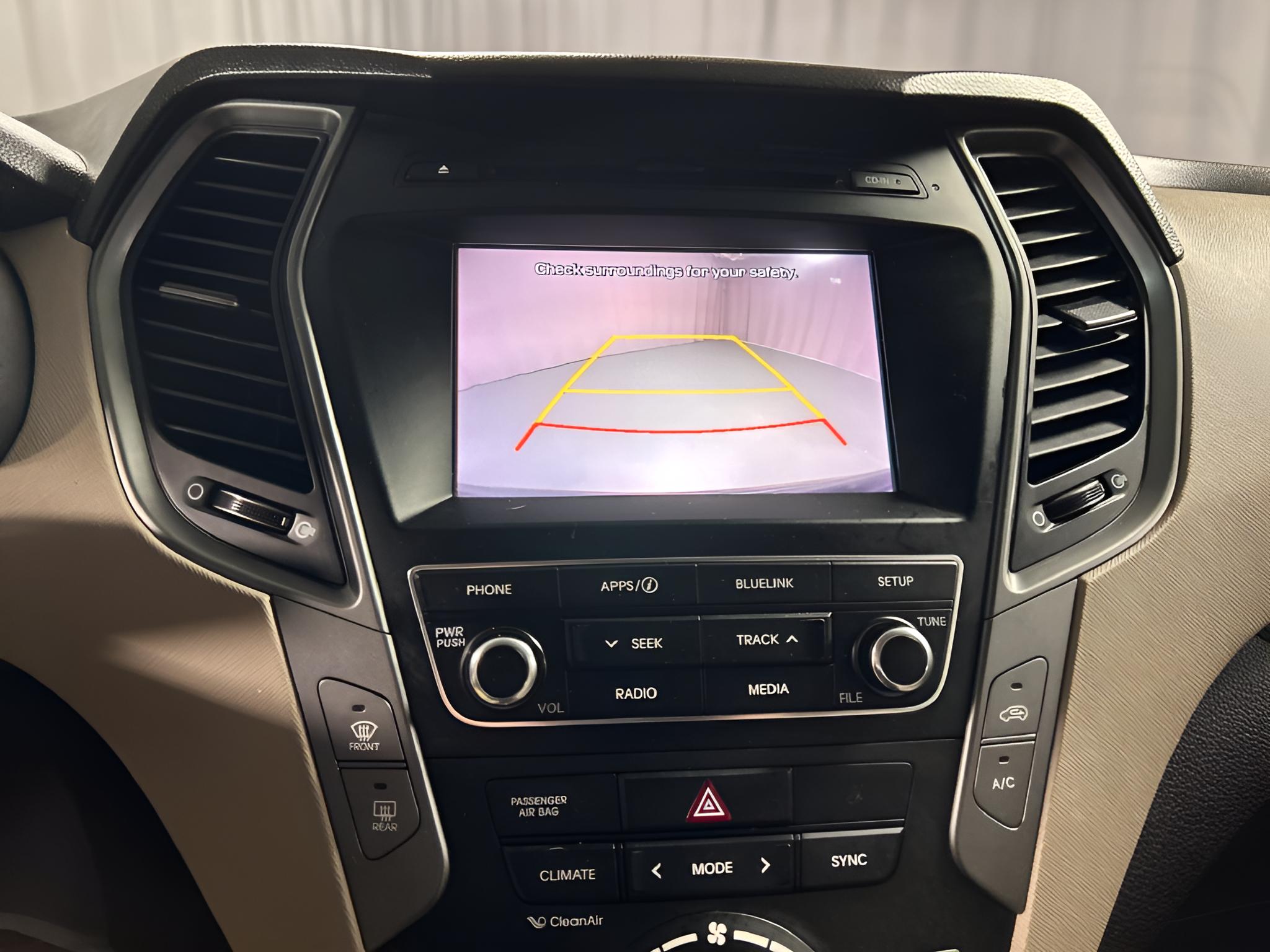 2017 Hyundai SANTA FE SPORT 2.4 Base