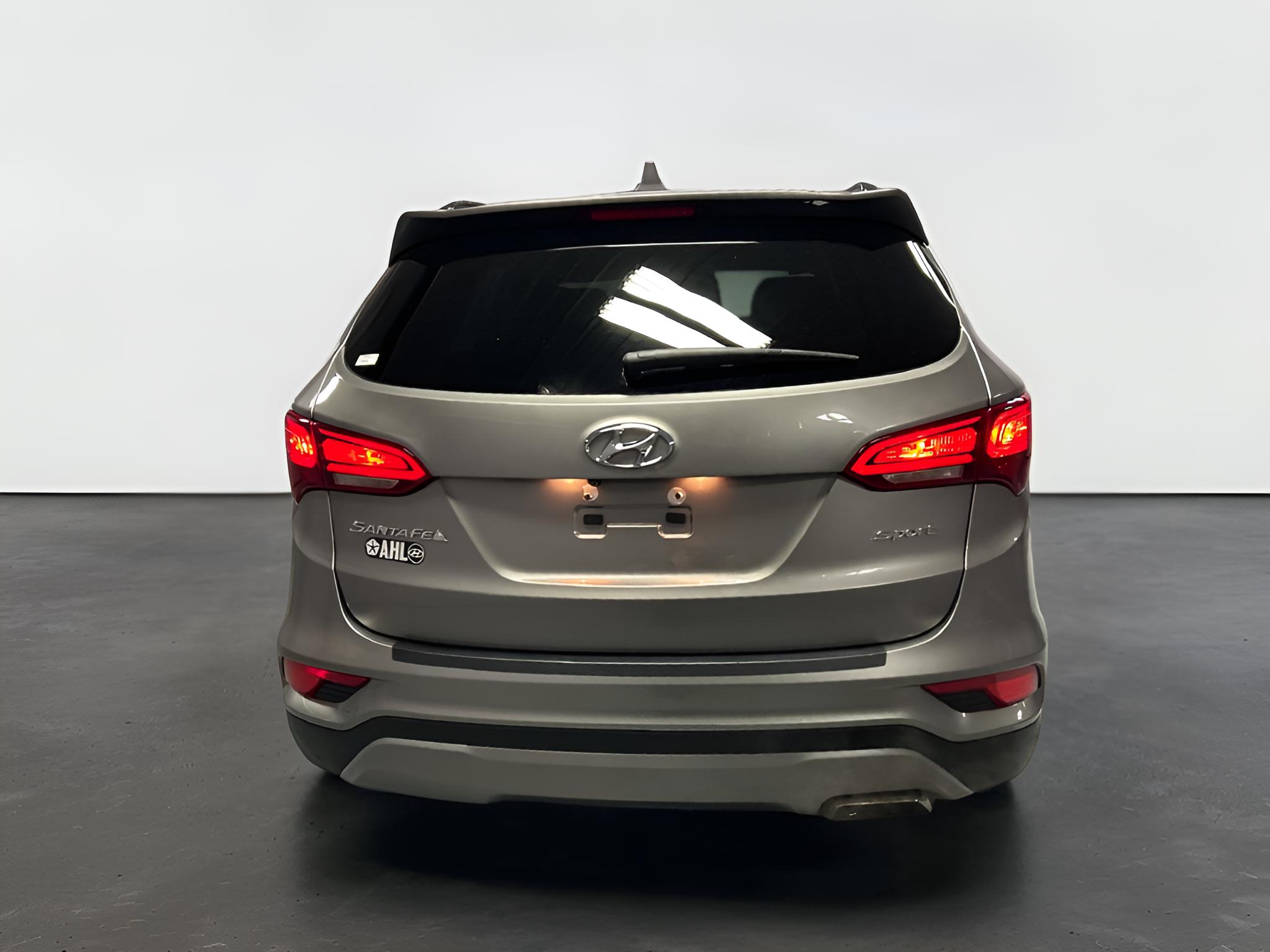 2018 Hyundai SANTA FE SPORT 2.4 Base