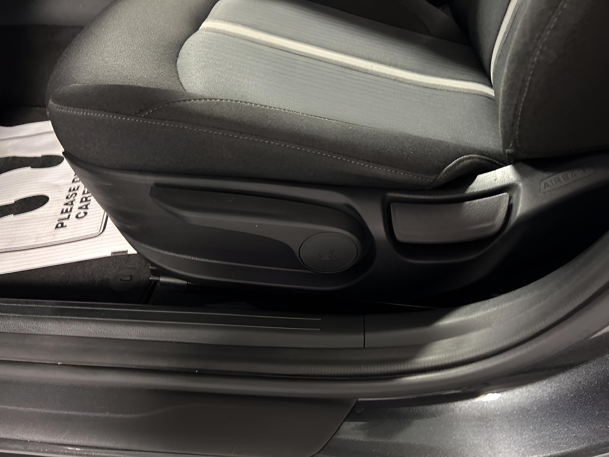 2022 Hyundai SONATA SE