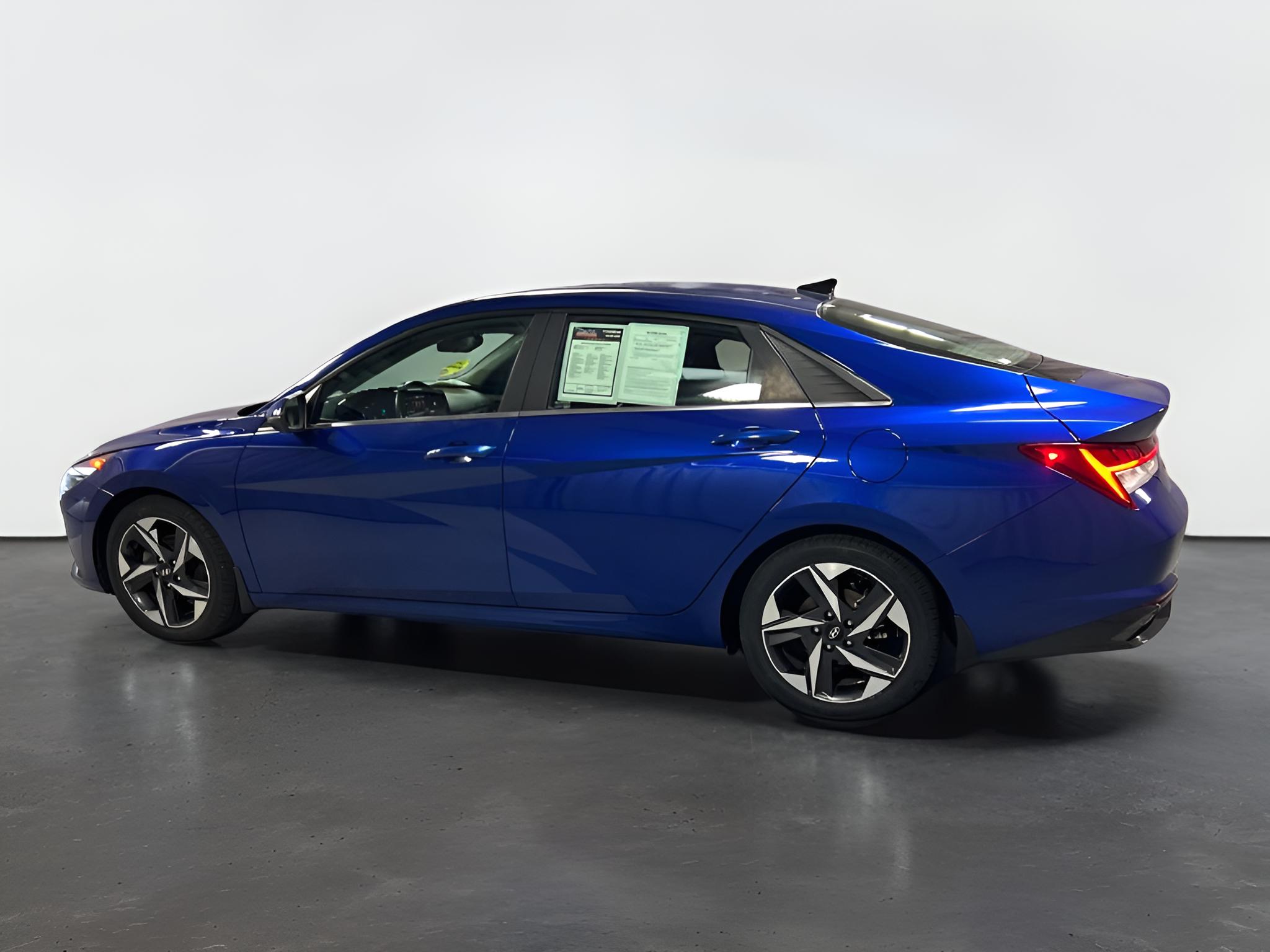 2022 Hyundai Elantra Limited