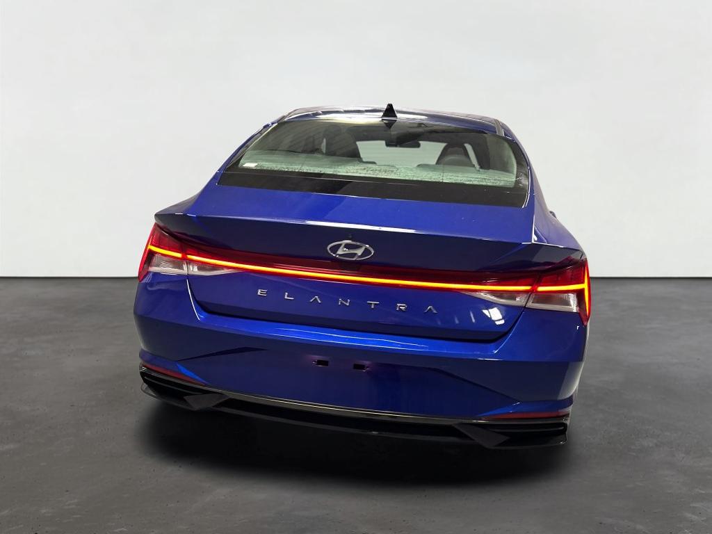 2022 Hyundai Elantra Limited