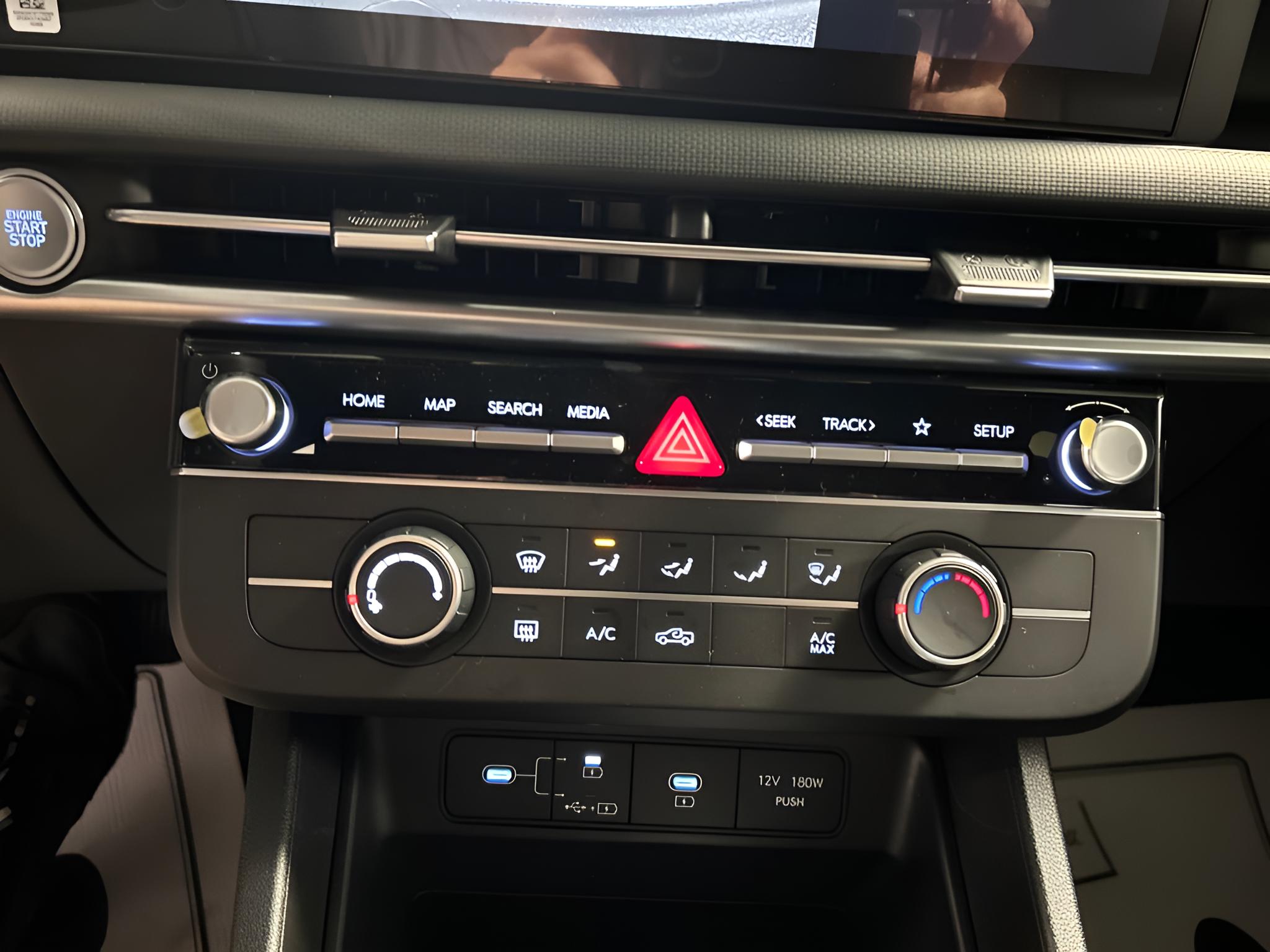 2027 Hyundai SANTA CRUZ SE