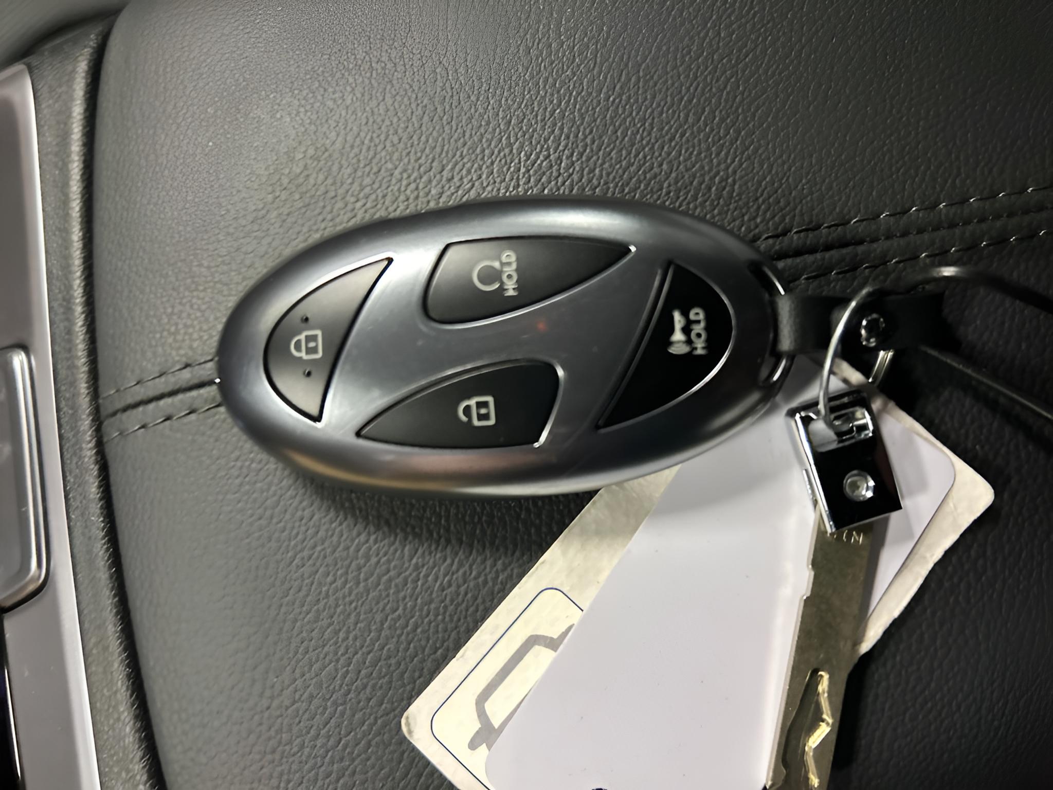 2027 Hyundai Santa Cruz SE