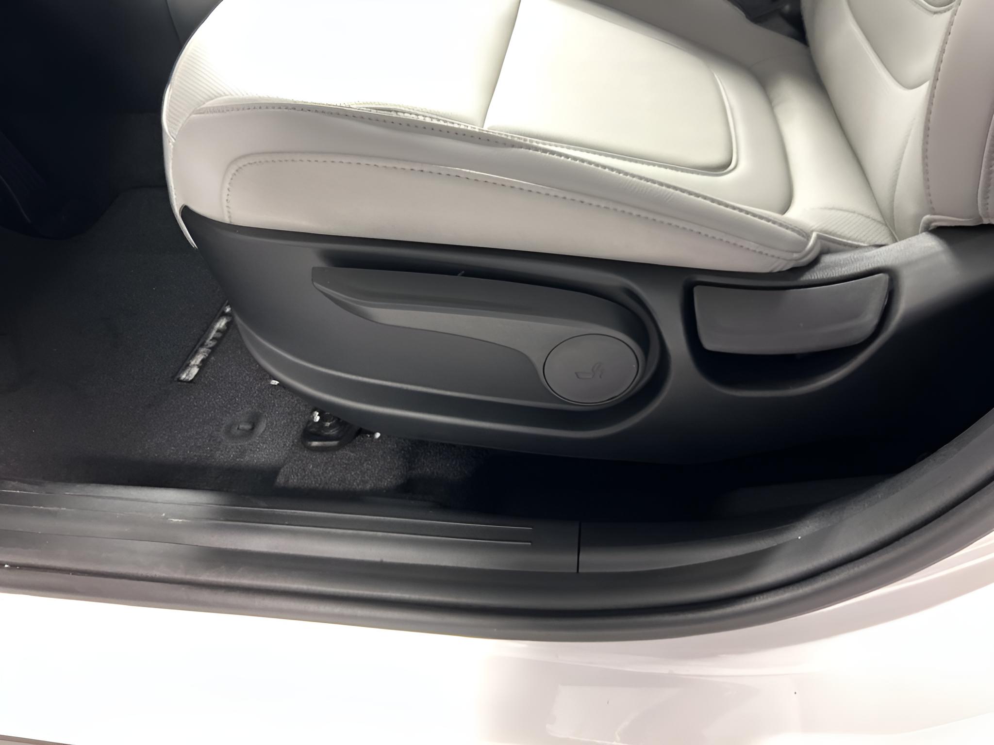 2027 Hyundai Santa Cruz SE