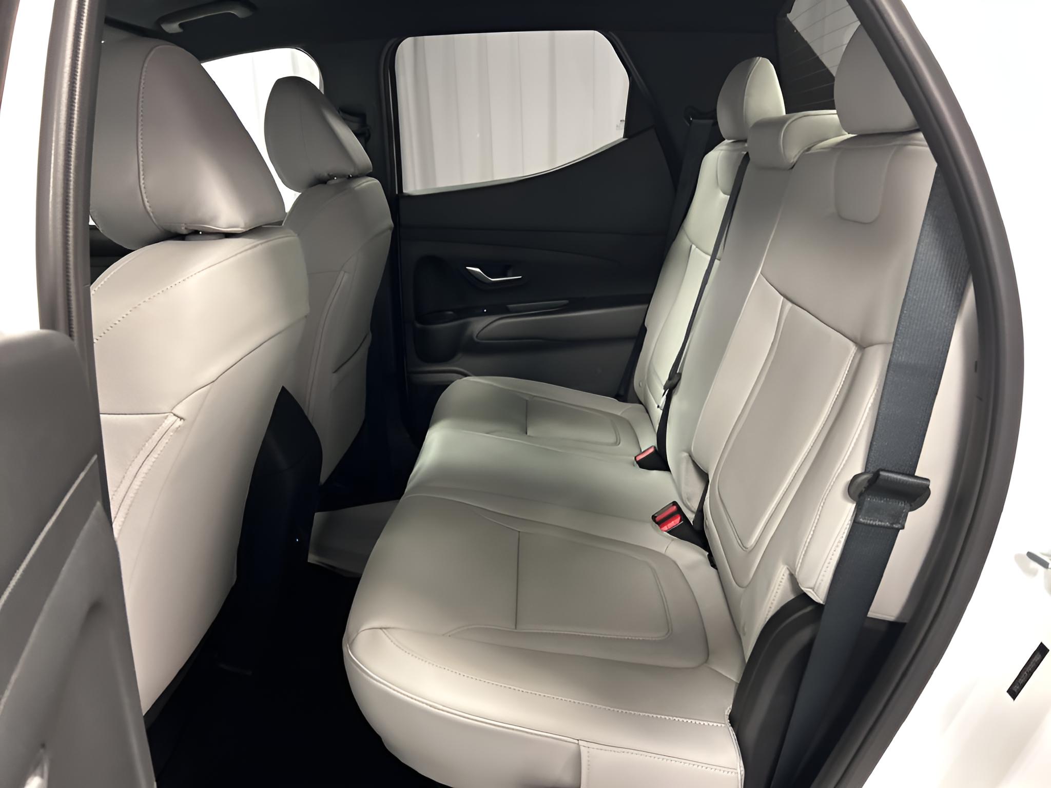 2027 Hyundai Santa Cruz SE