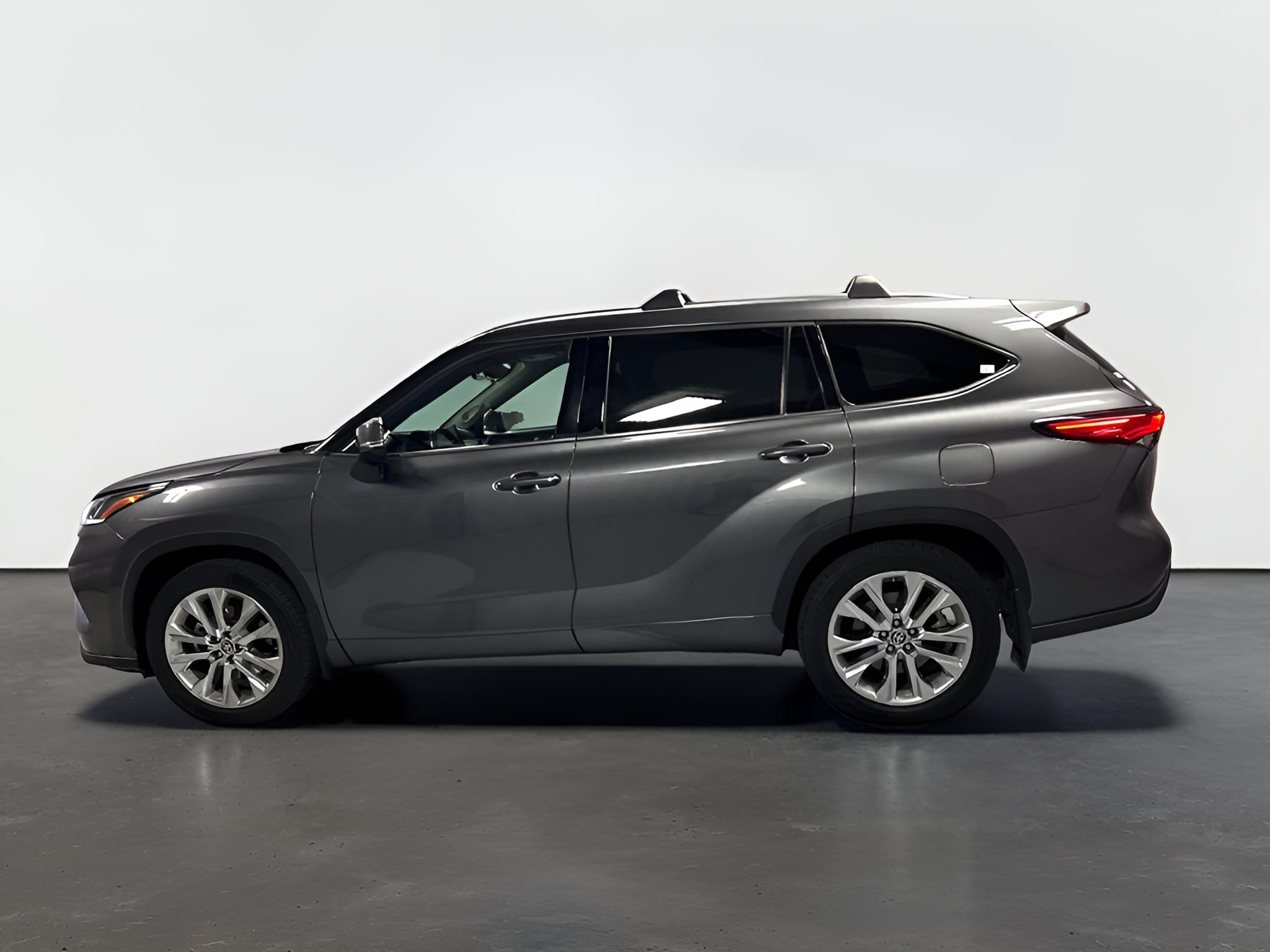 2022 Toyota Highlander Limited