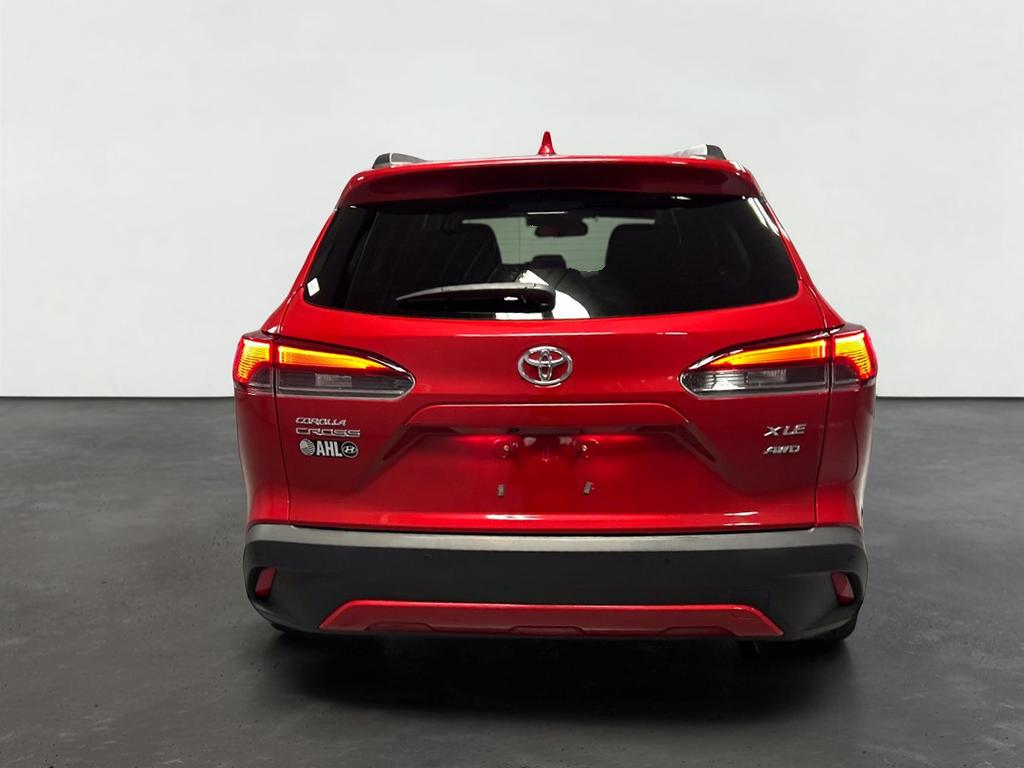 2024 Toyota Corolla Cross XLE