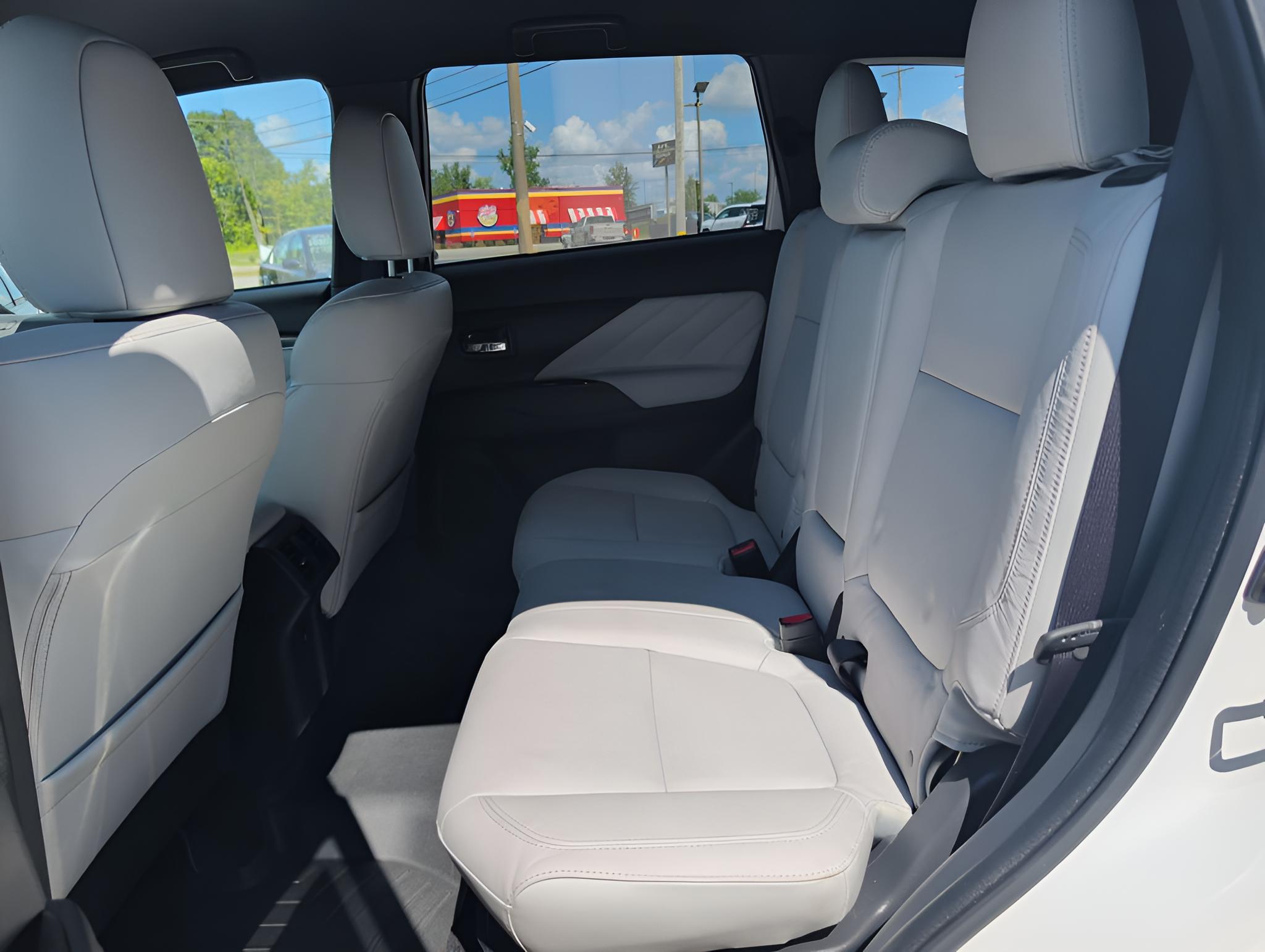 2019 Mitsubishi Outlander PHEV SEL