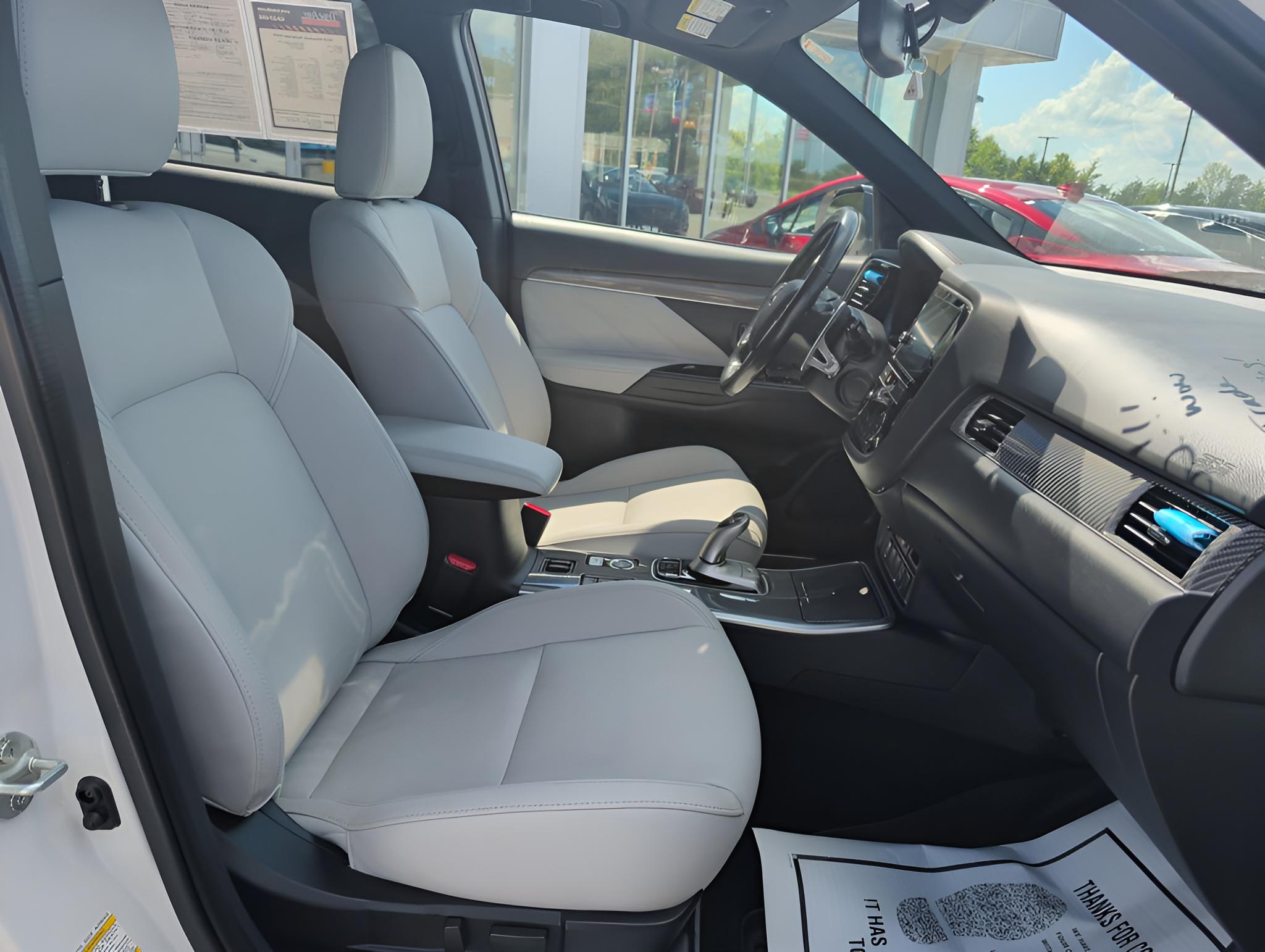 2019 Mitsubishi Outlander PHEV SEL