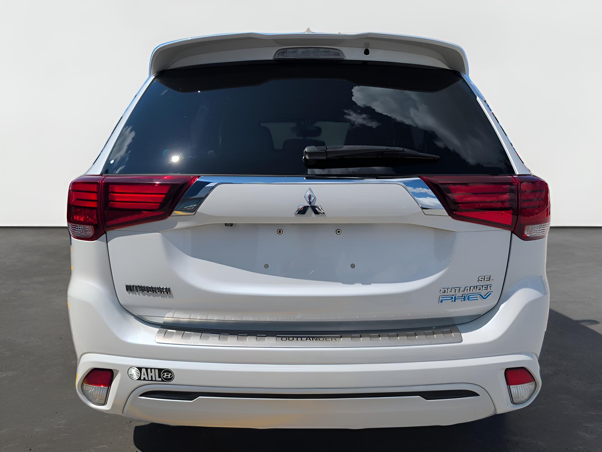 2019 Mitsubishi Outlander PHEV SEL