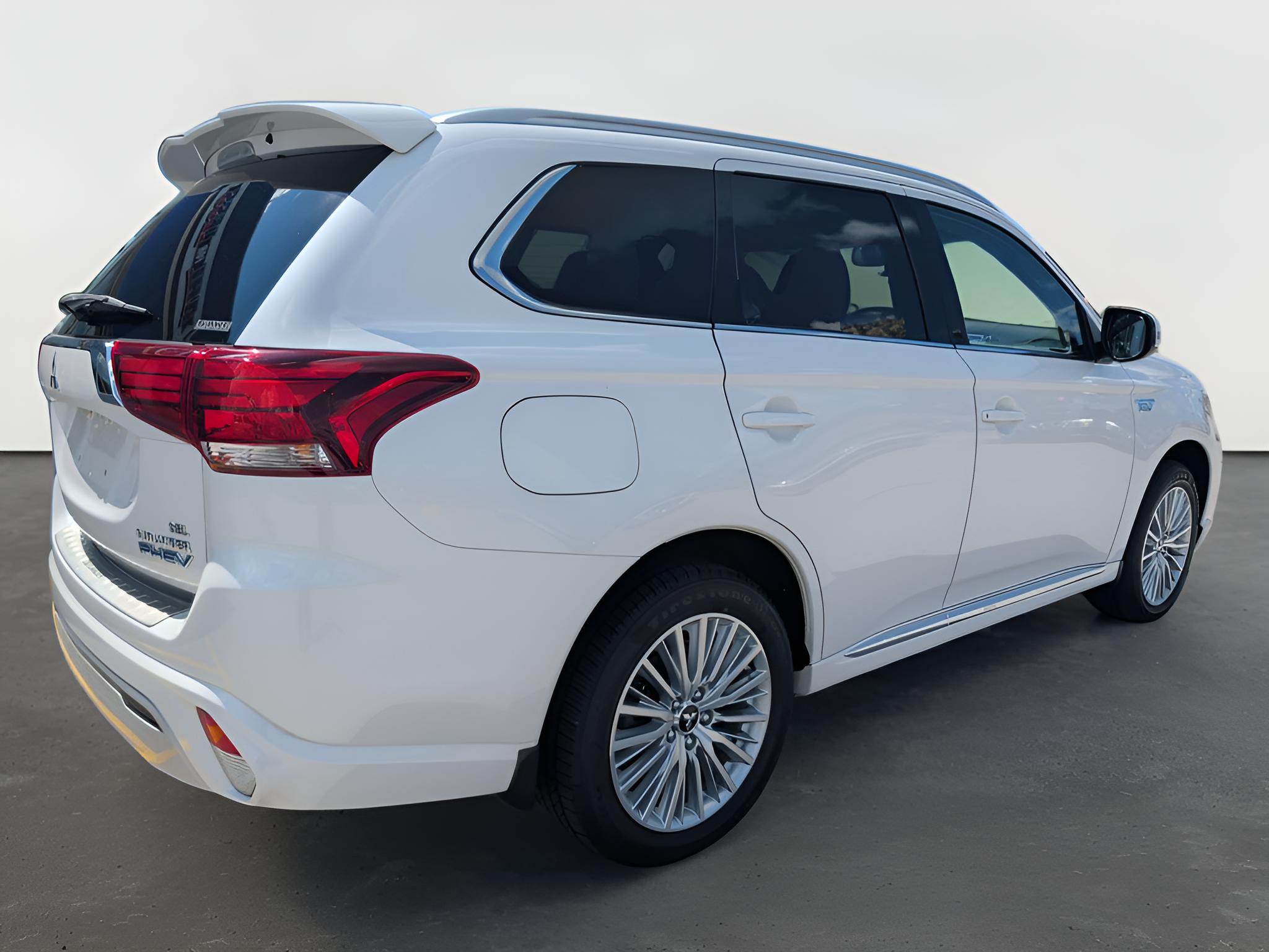 2019 Mitsubishi Outlander PHEV SEL