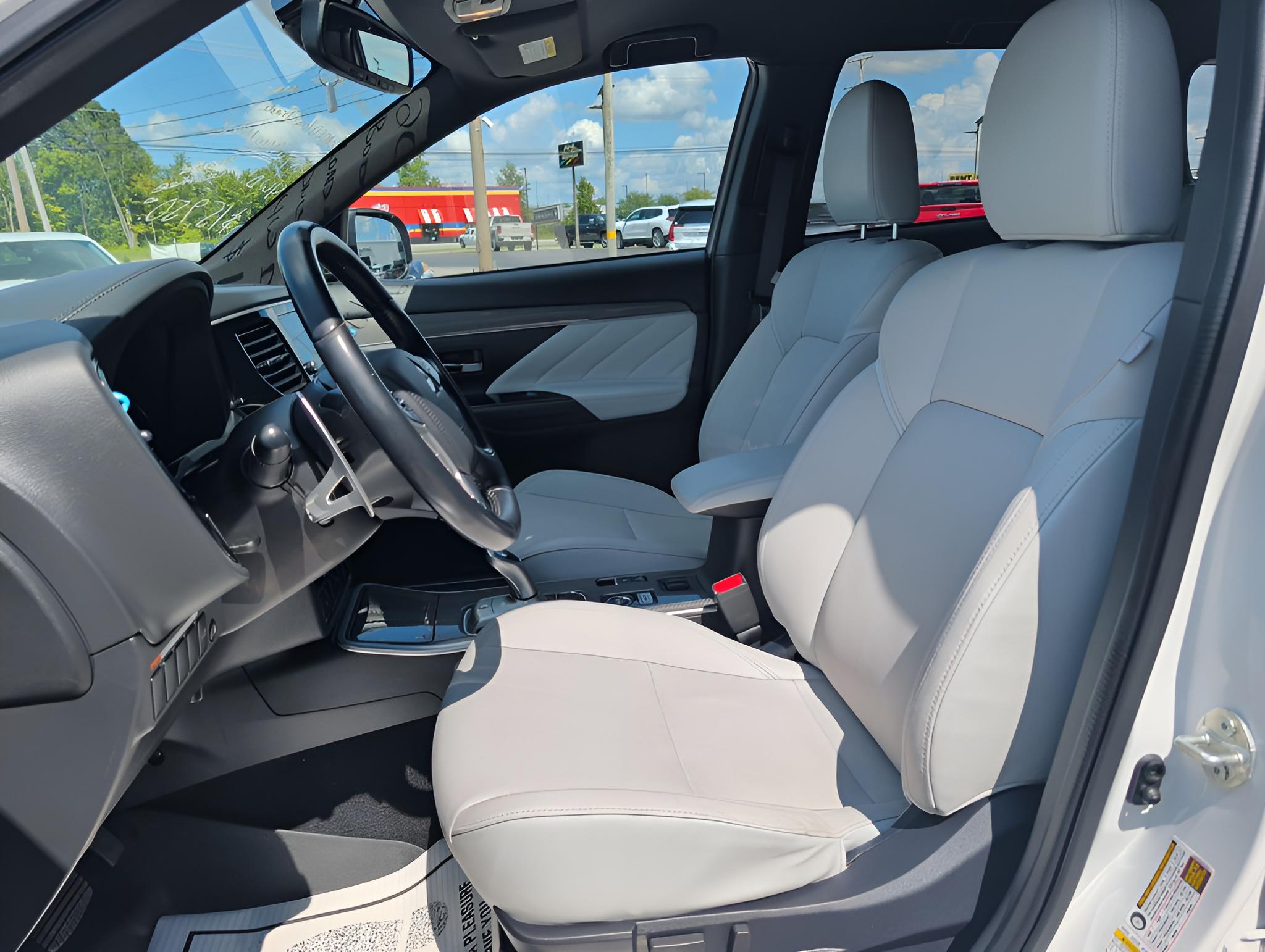 2019 Mitsubishi Outlander PHEV SEL