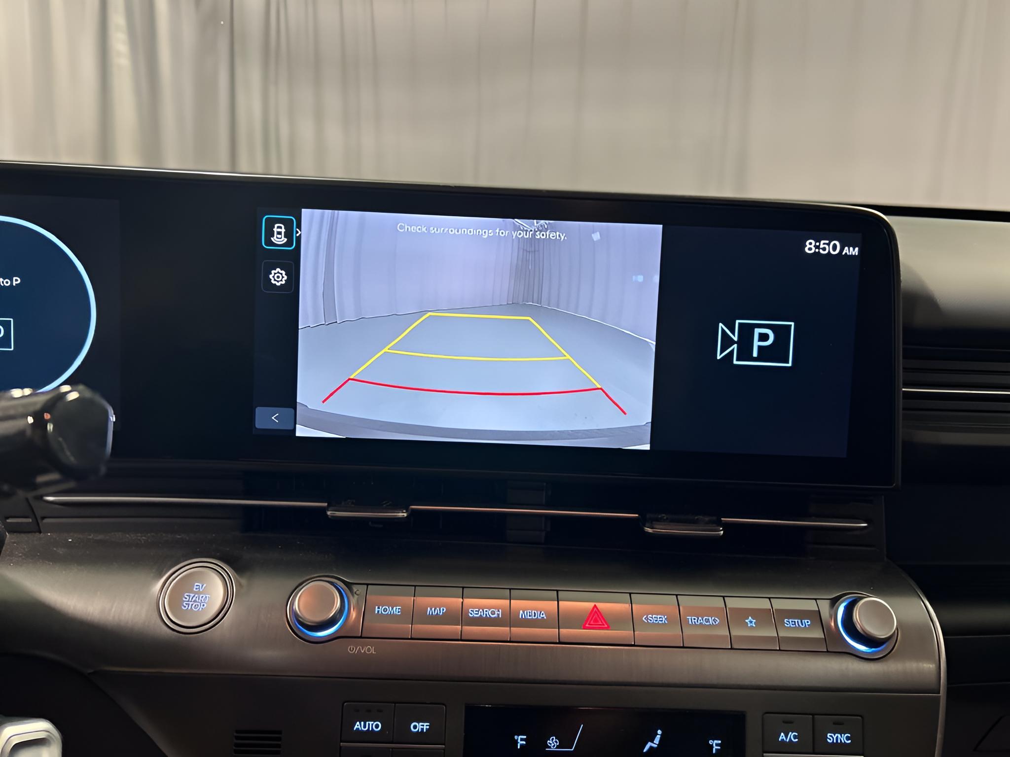 2024 Hyundai KONA ELECTRIC SE