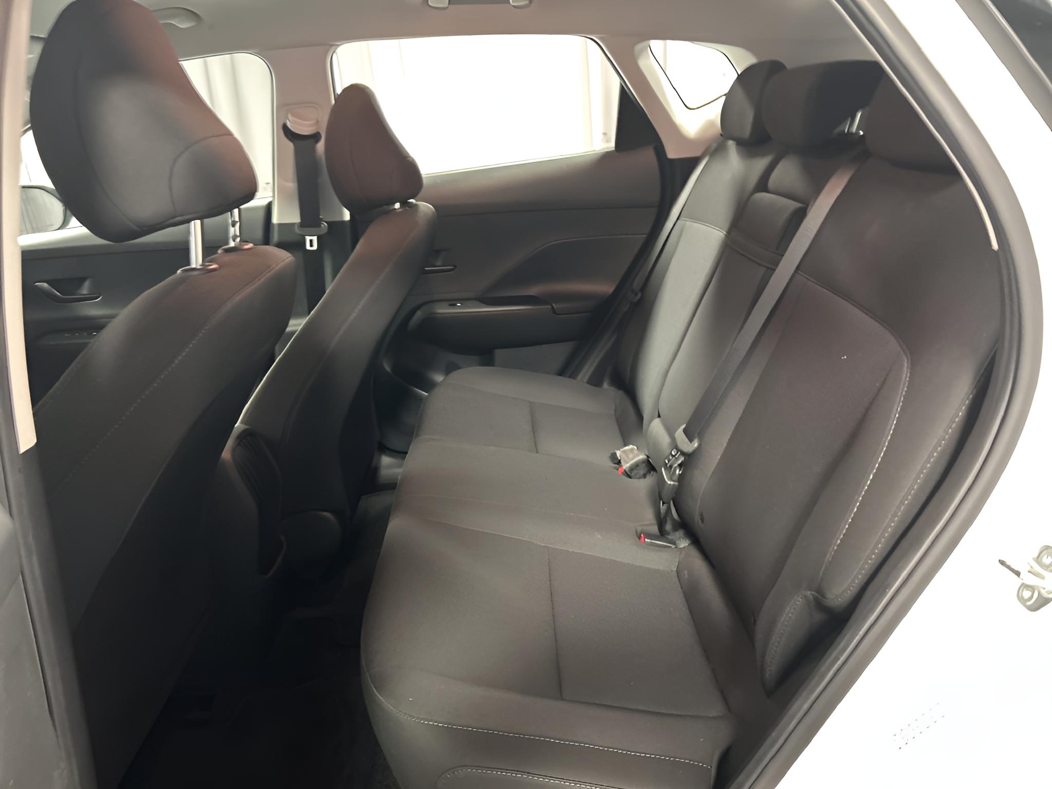 2024 Hyundai KONA ELECTRIC SE