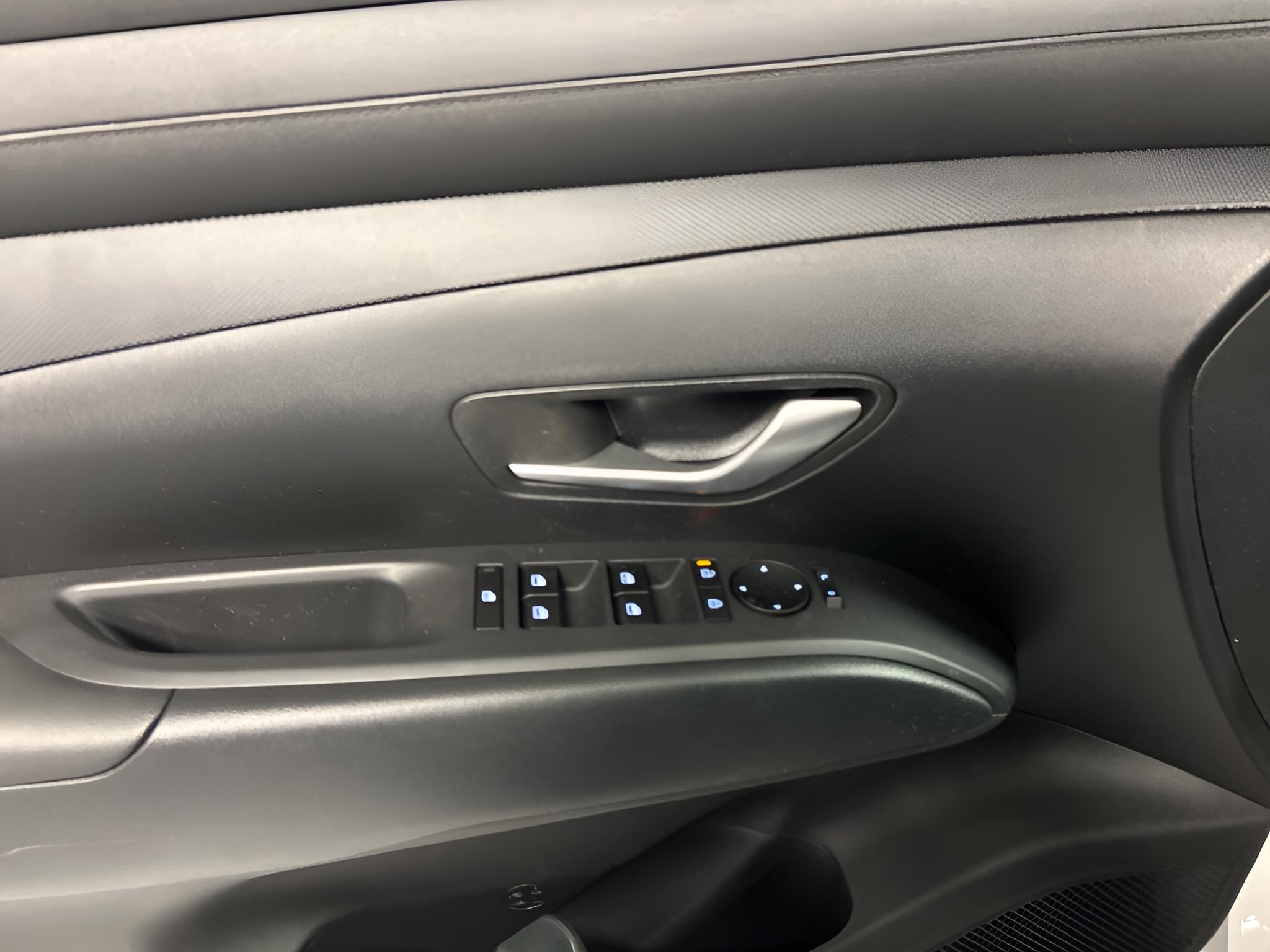 2026 Hyundai TUCSON HYBRID Blue SE