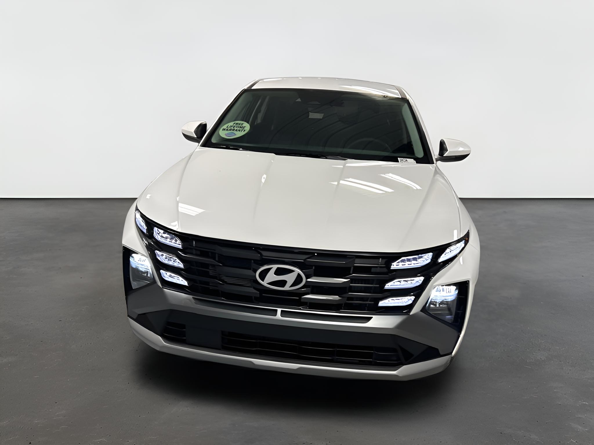 2026 Hyundai TUCSON HYBRID Blue SE