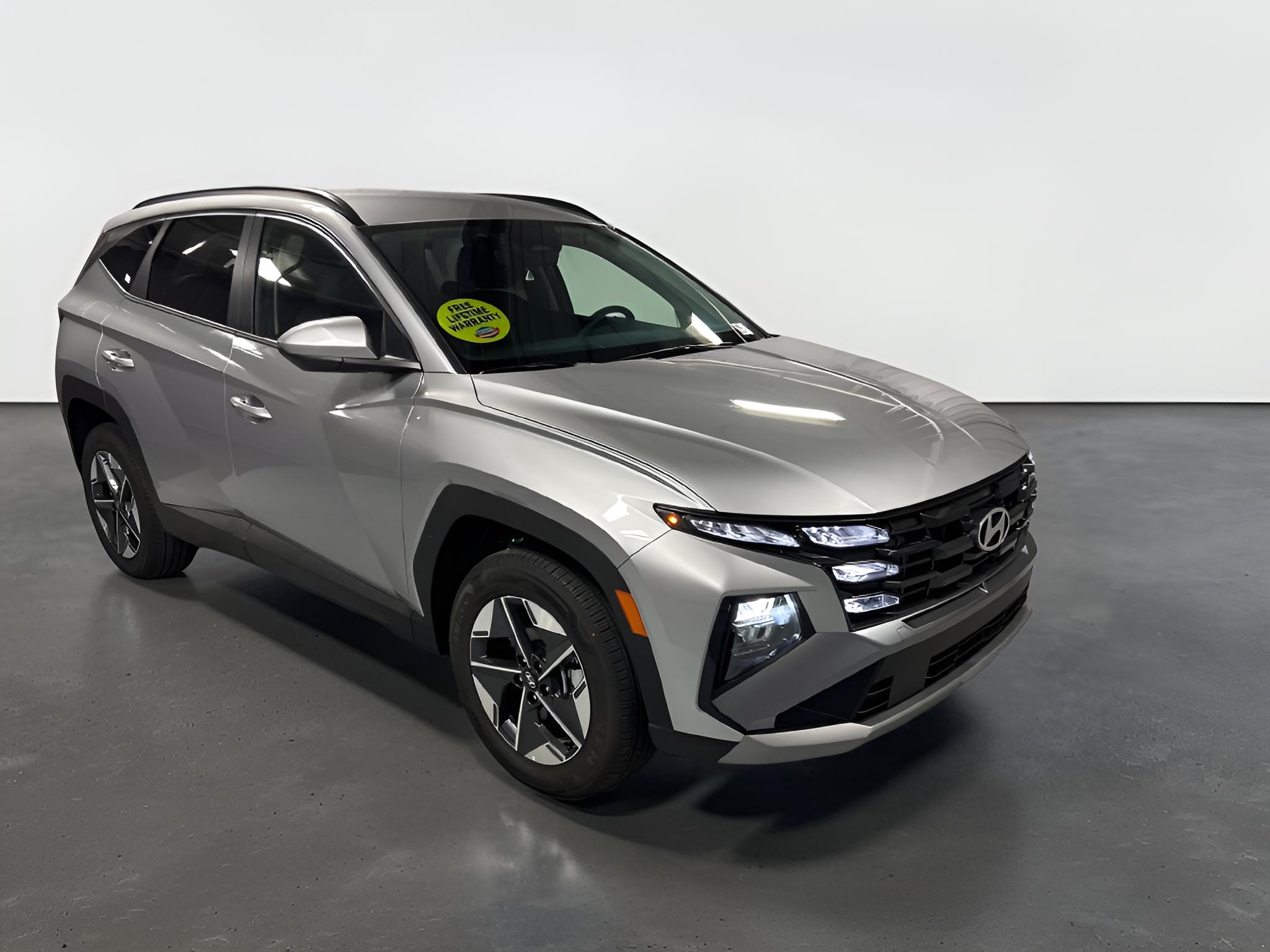 2026 Hyundai Tucson Hybrid SEL