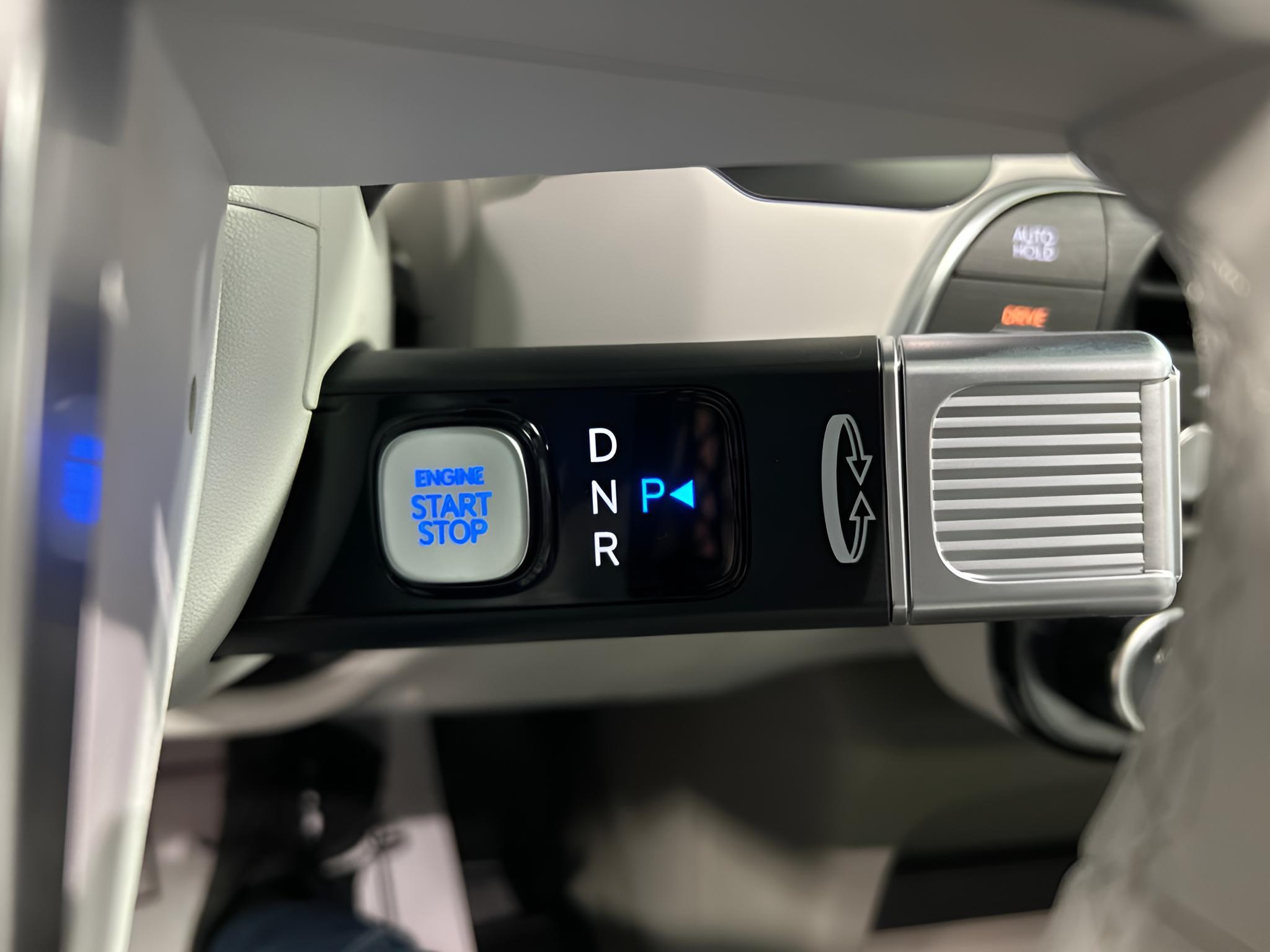 2026 Hyundai Palisade Hybrid SEL Premium 8 Passenger