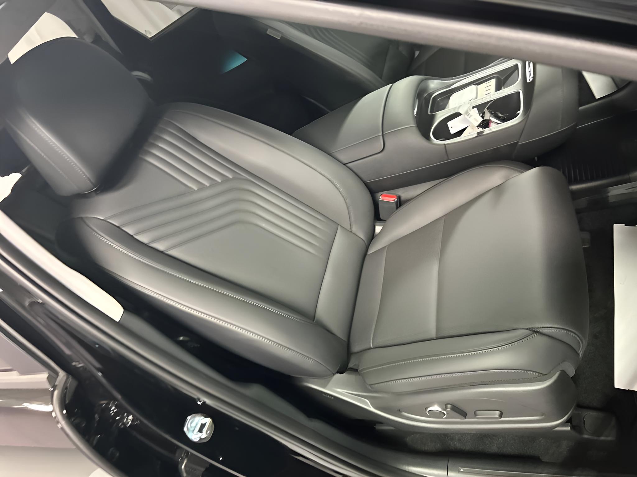 2026 Hyundai PALISADE HYBRID SEL Premium 8 Passenger