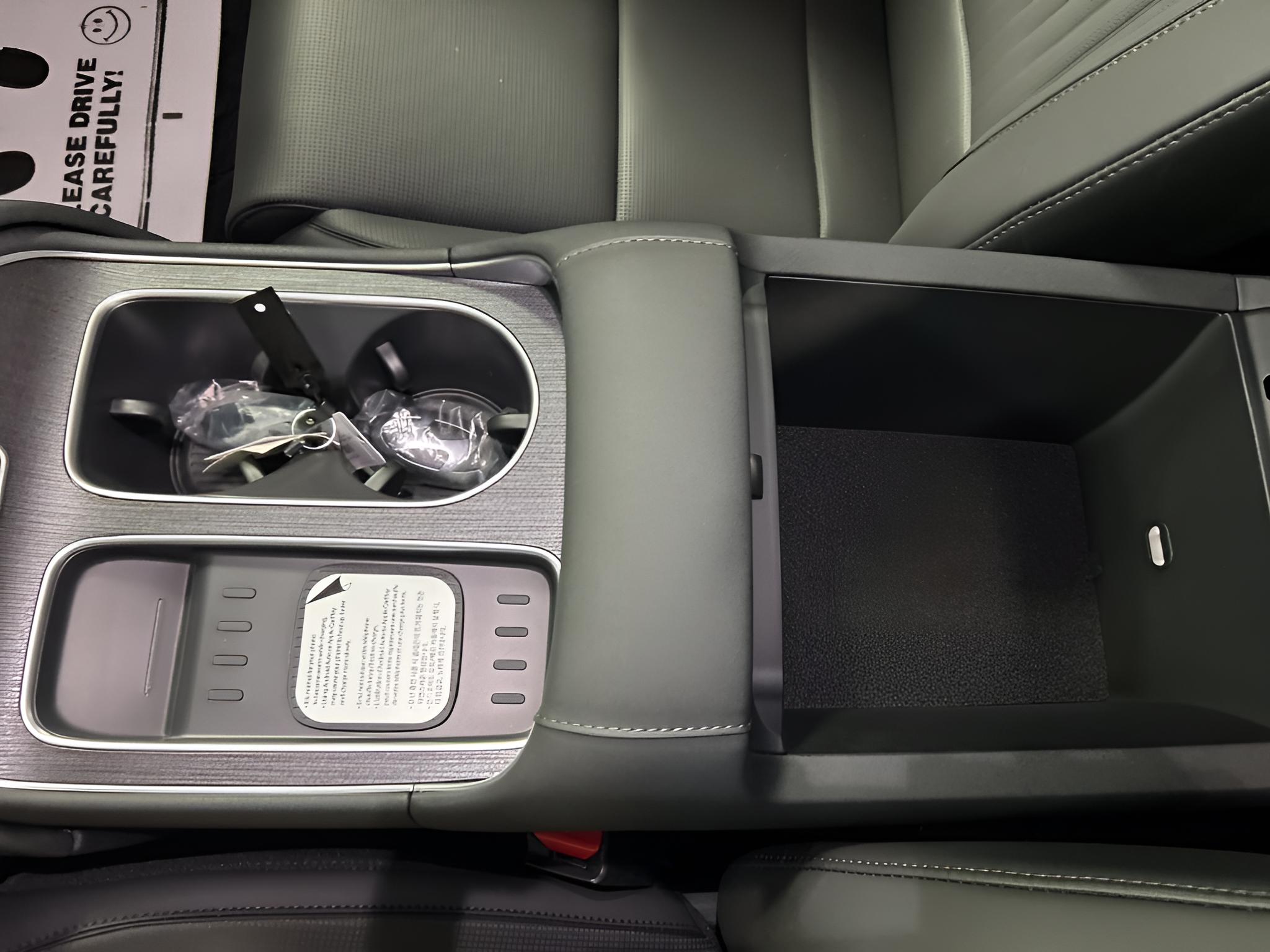 2026 Hyundai Palisade Hybrid SEL Premium 8 Passenger