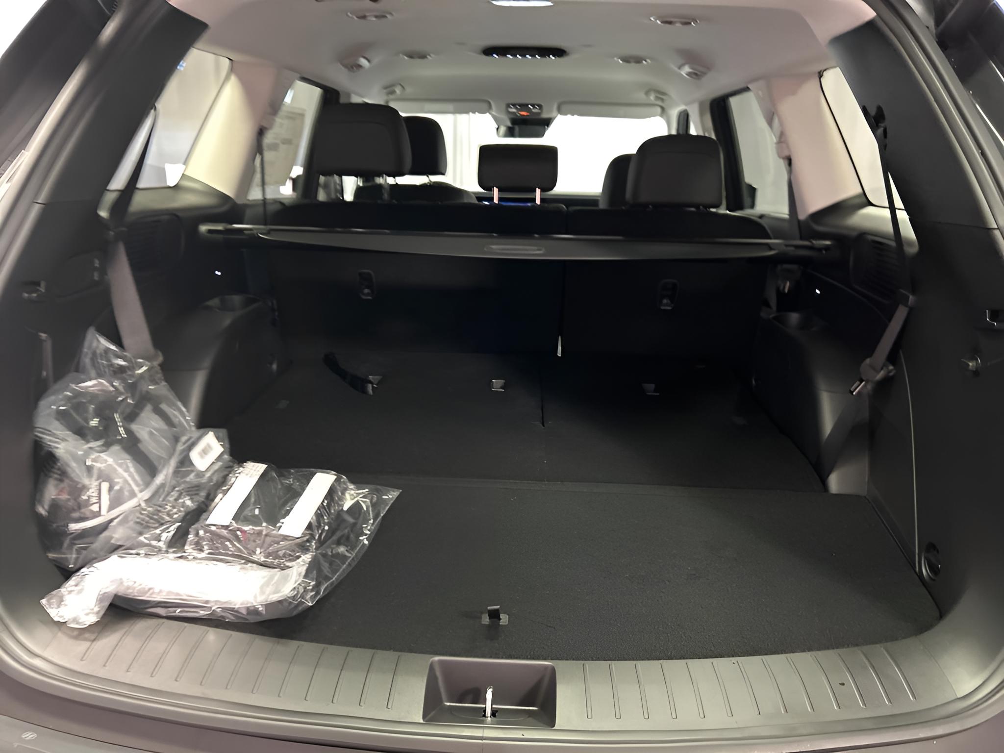 2026 Hyundai Palisade Hybrid SEL 8 Passenger