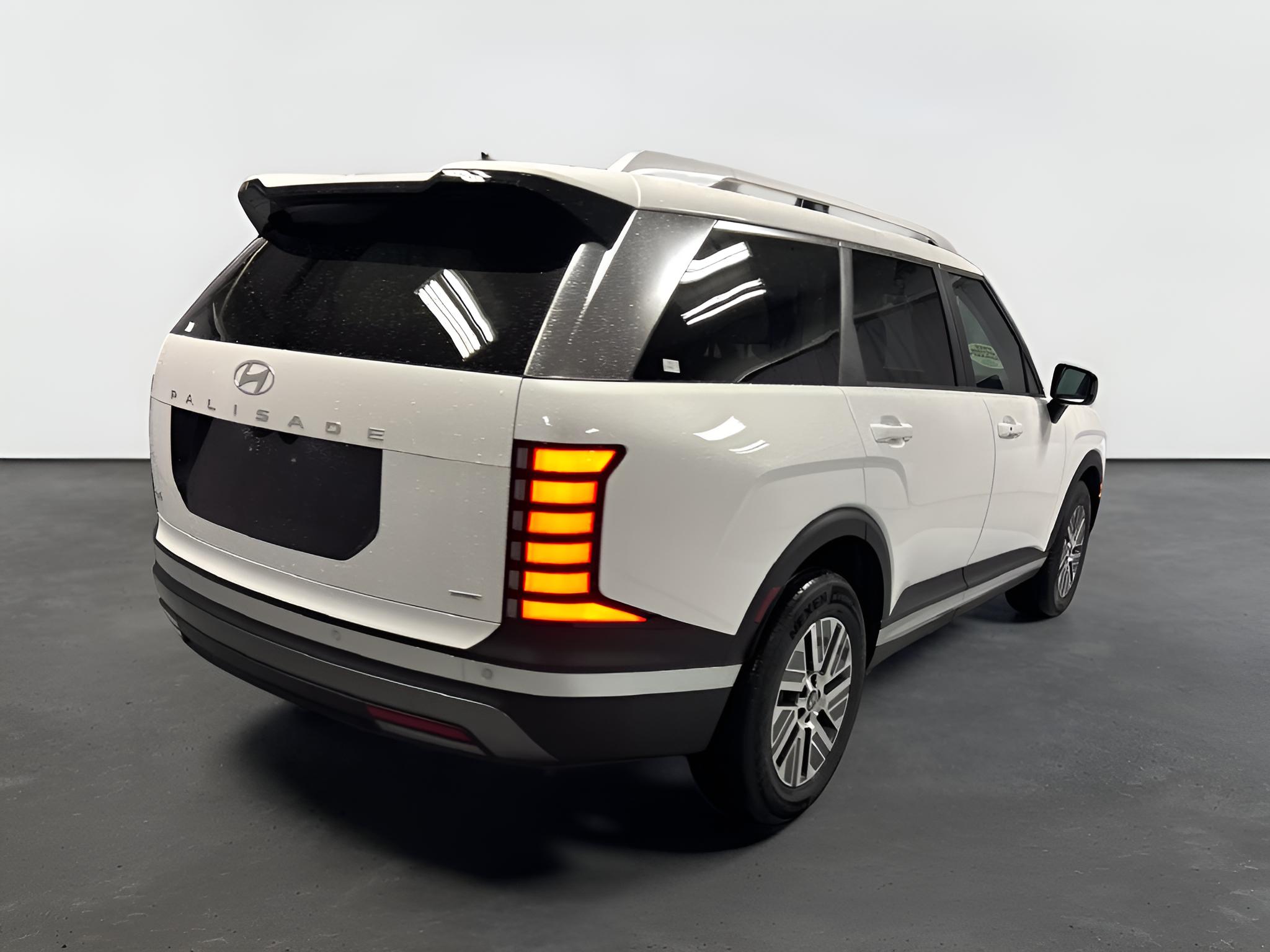 2026 Hyundai Palisade Hybrid SEL 8 Passenger