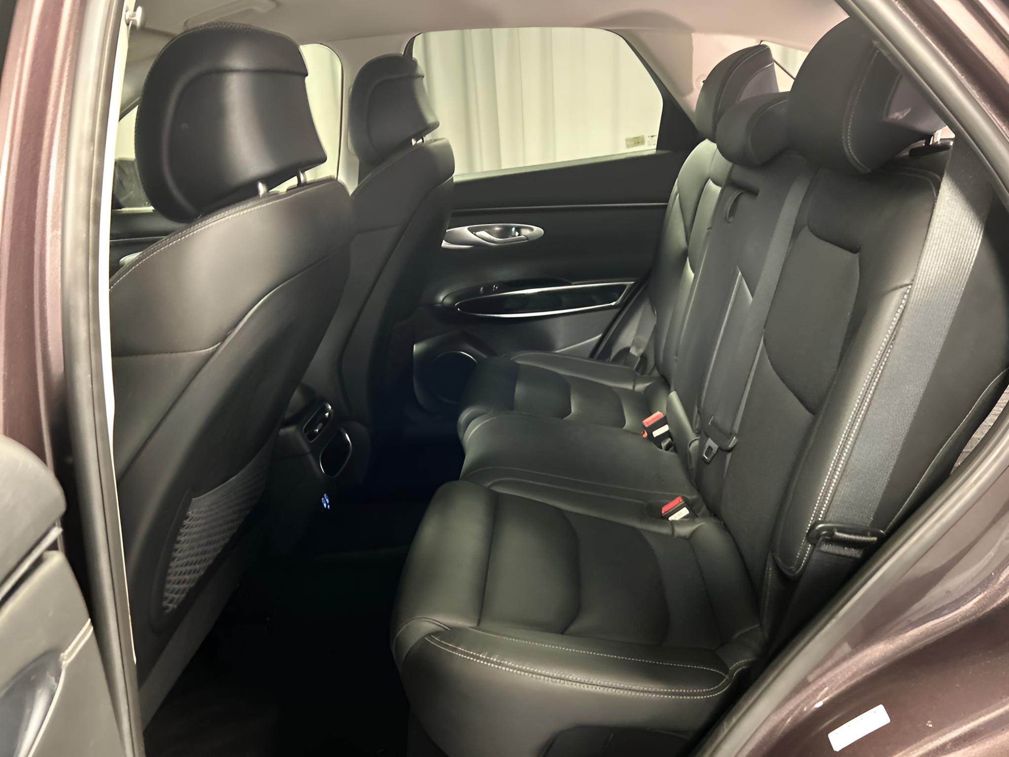2022 Genesis GV70 2.5T
