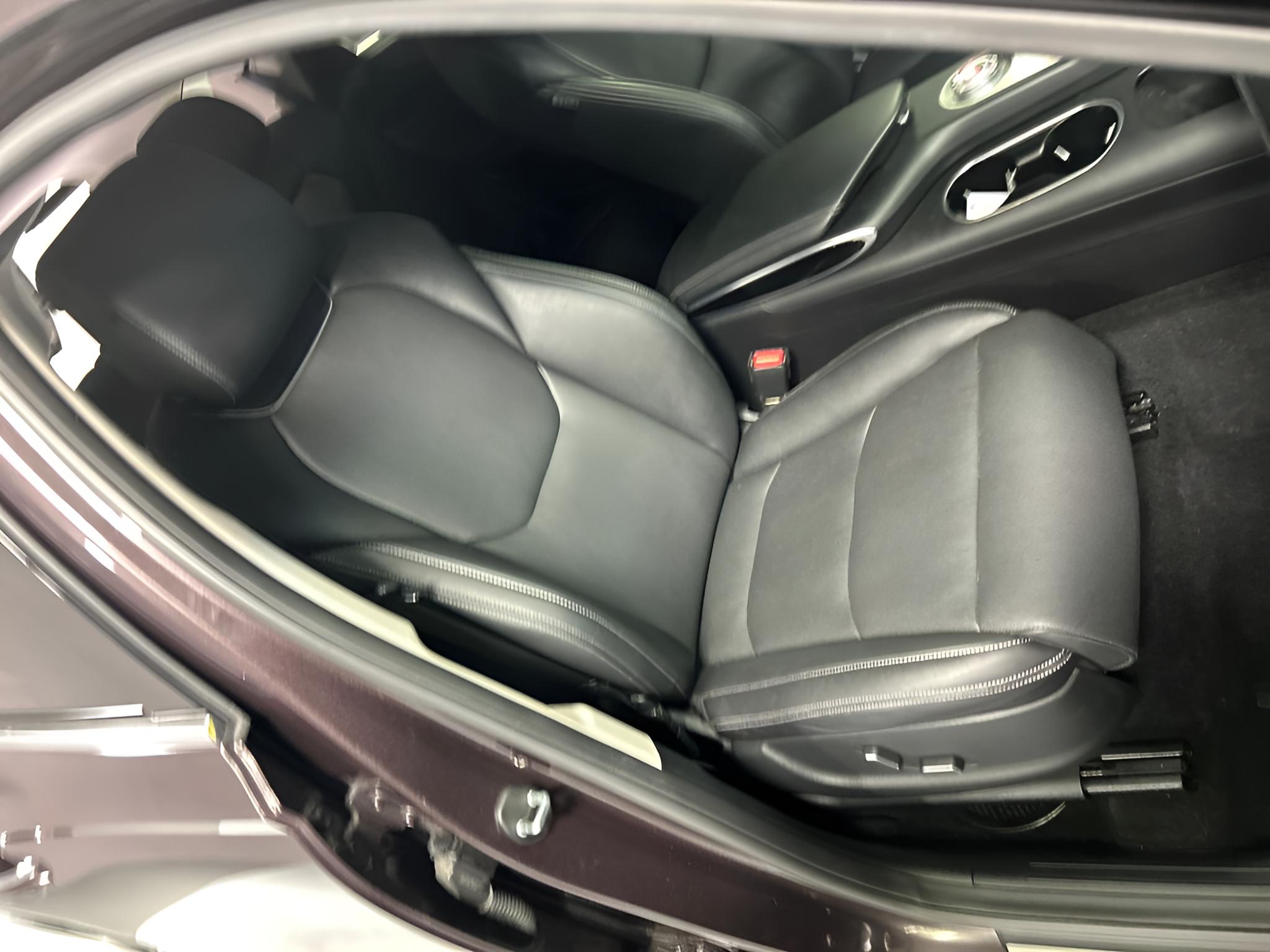 2022 Genesis GV70 2.5T
