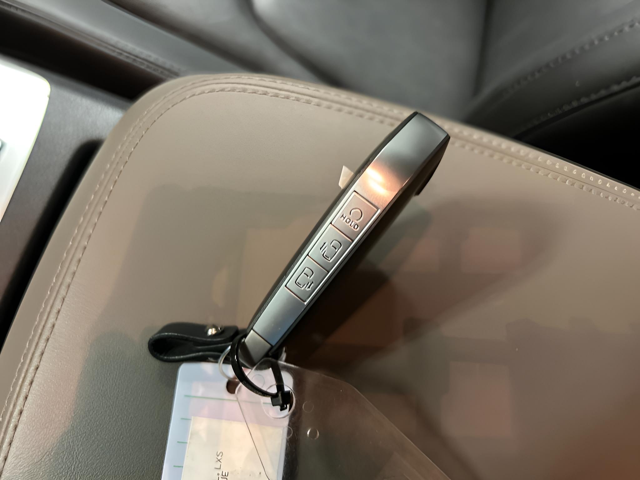 2025 Kia Carnival Hybrid LXS