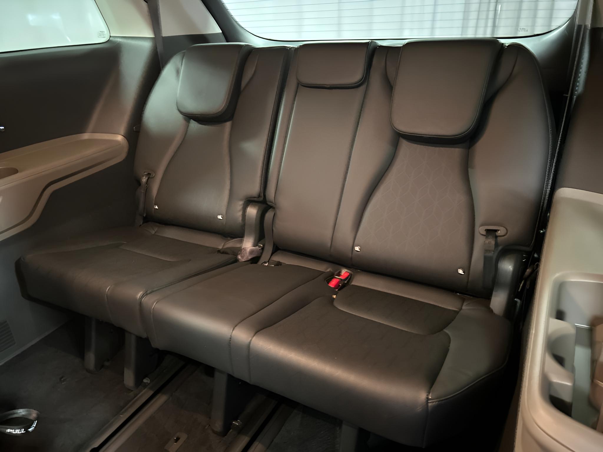 2025 Kia Carnival Hybrid LXS