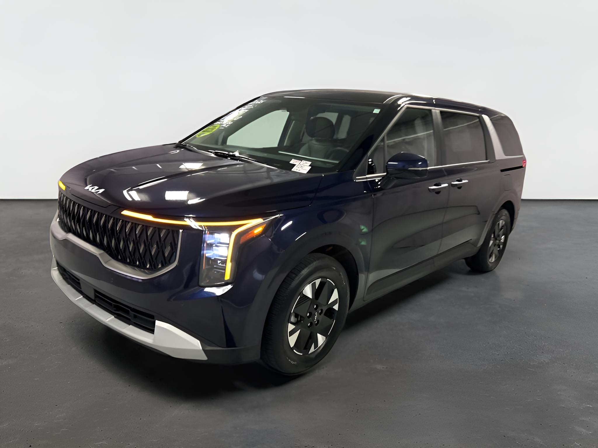 2025 Kia Carnival Hybrid LXS