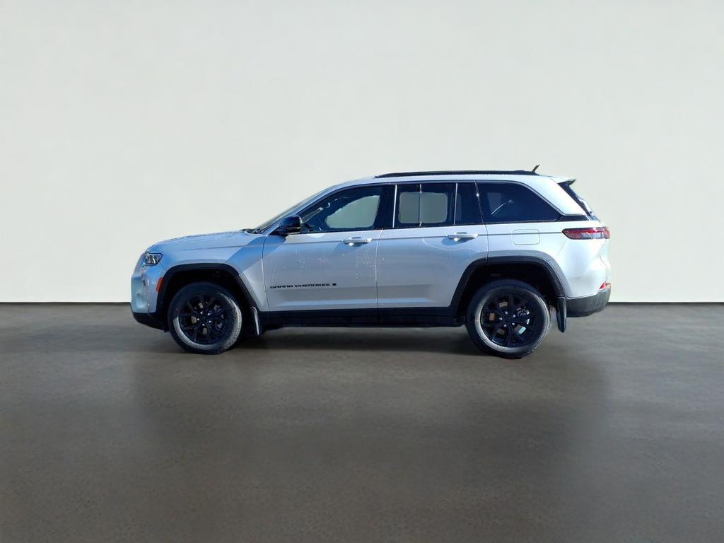 2026 Jeep Grand Cherokee Laredo