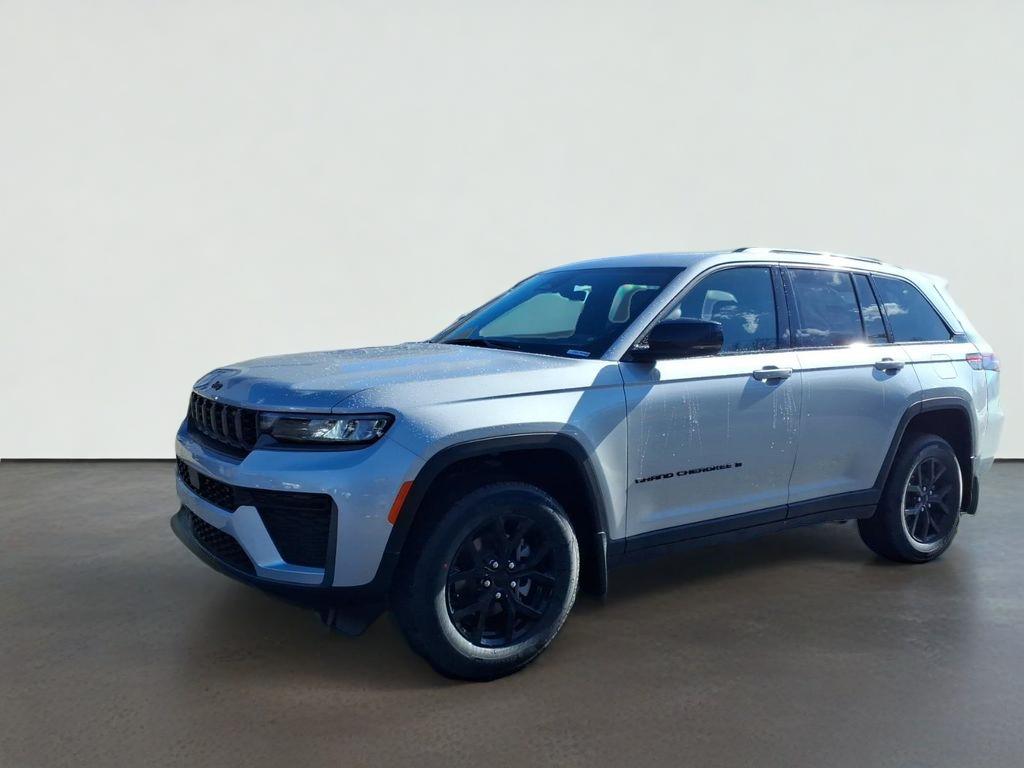 2026 Jeep Grand Cherokee Laredo