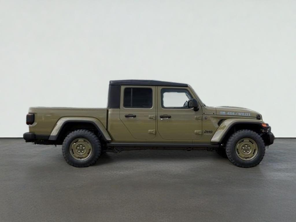 2026 Jeep Gladiator Base