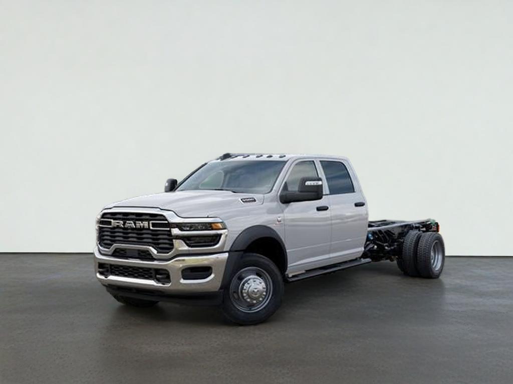 2026 RAM 5500 Big Horn 4X4 Crew Cab DRW 197" WB's photo