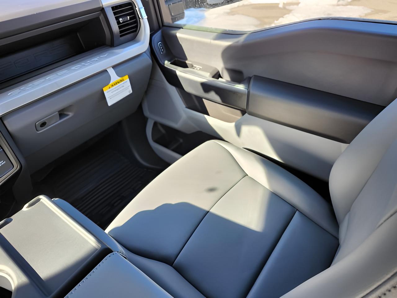 2025 Ford F-550SD XL DRW