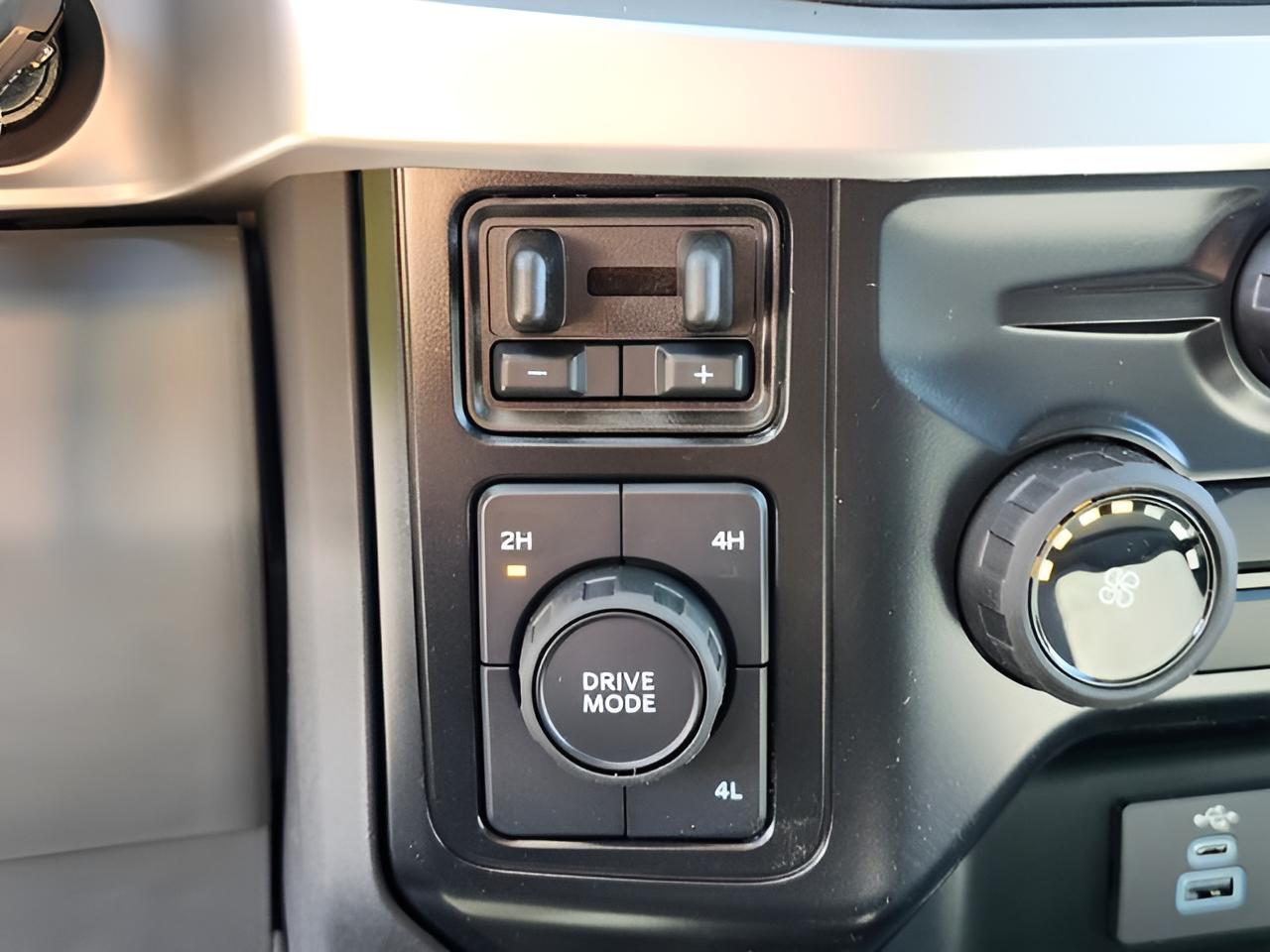 2025 Ford F-550SD XL DRW