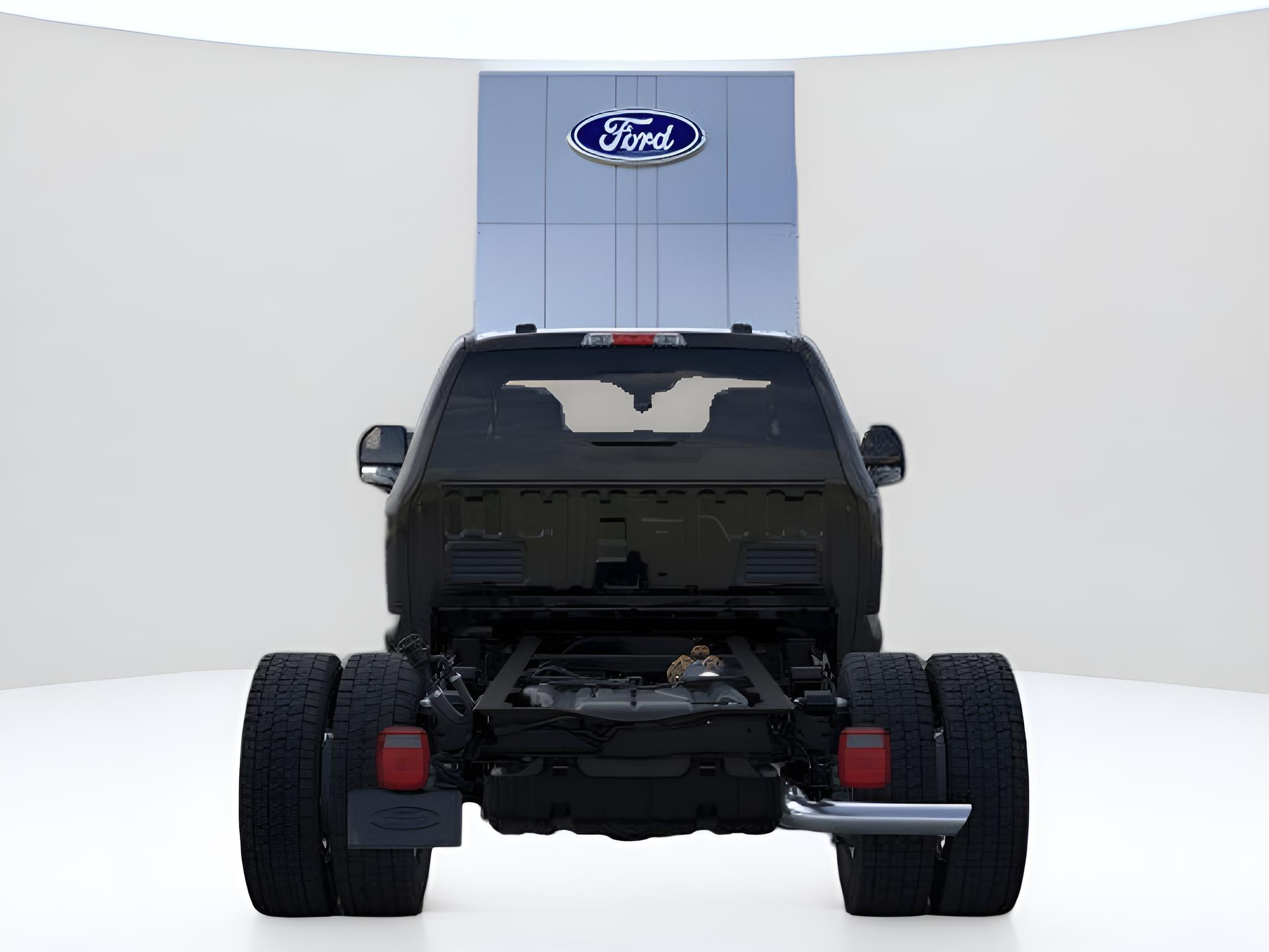 2025 Ford F-550SD XL DRW