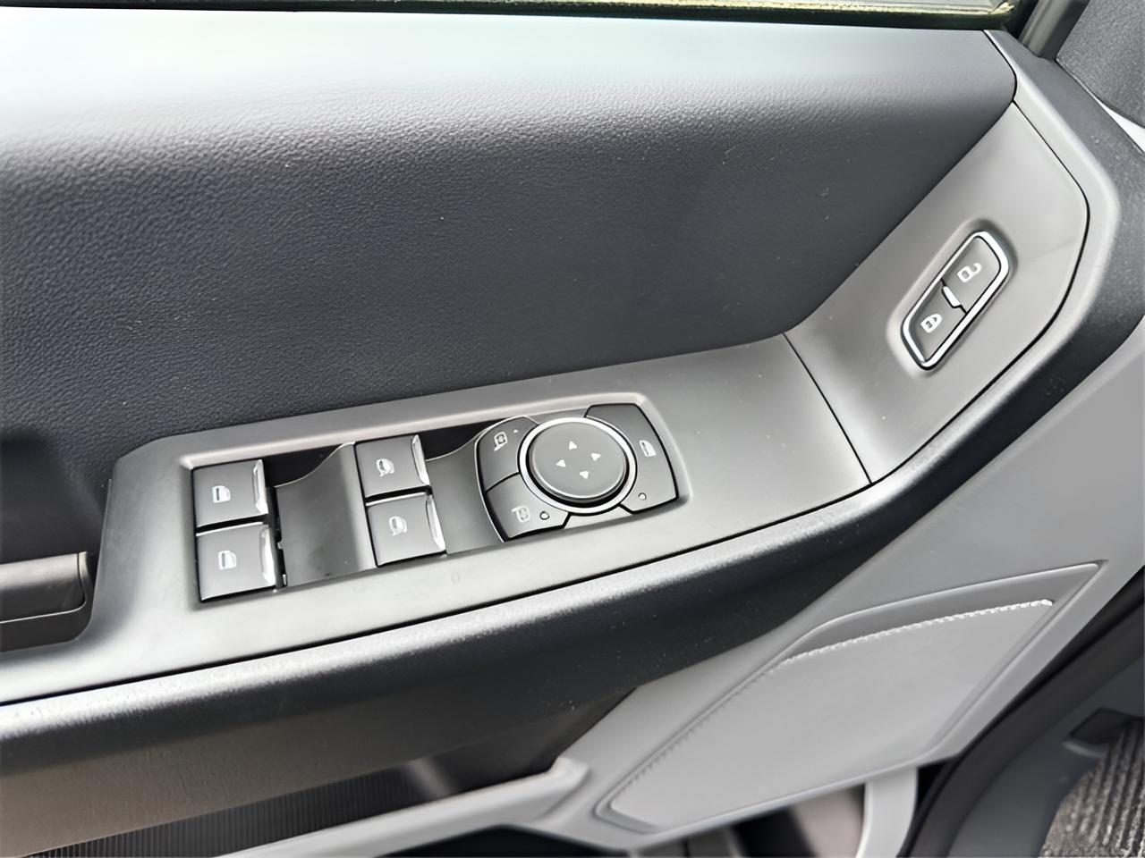 2025 Ford F-350SD XL DRW