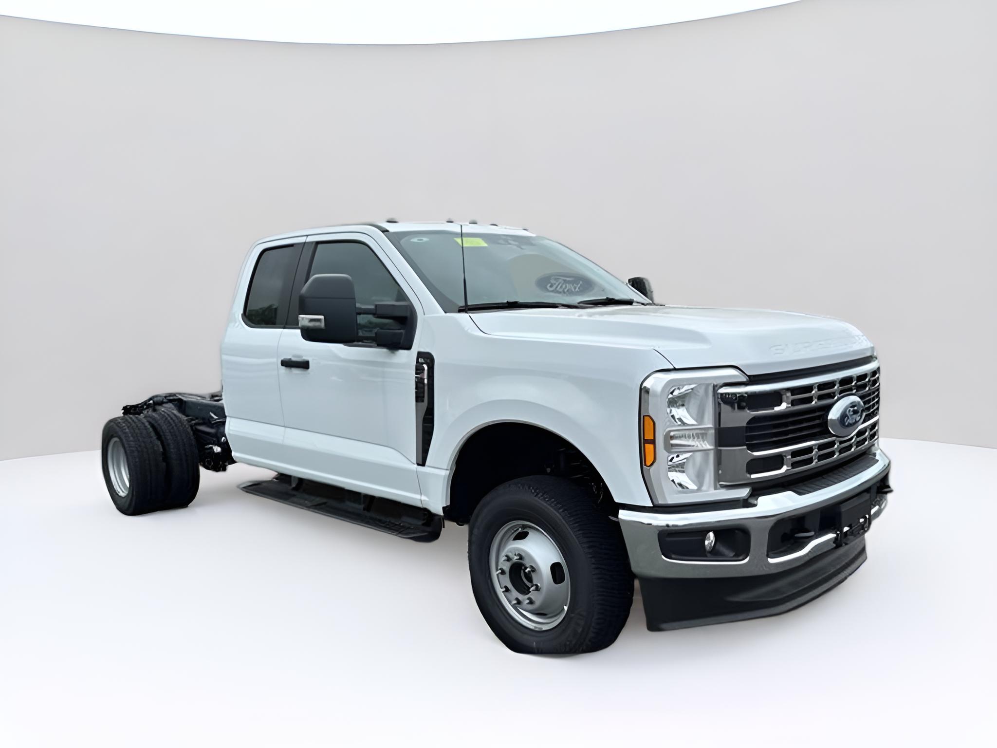 2025 Ford F-350SD XL DRW