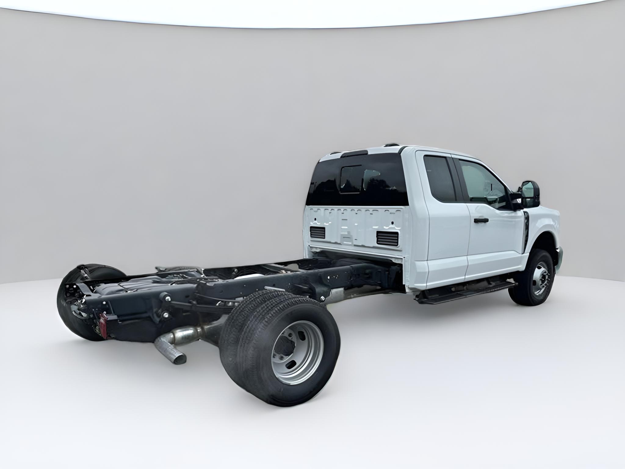 2025 Ford F-350SD XL DRW