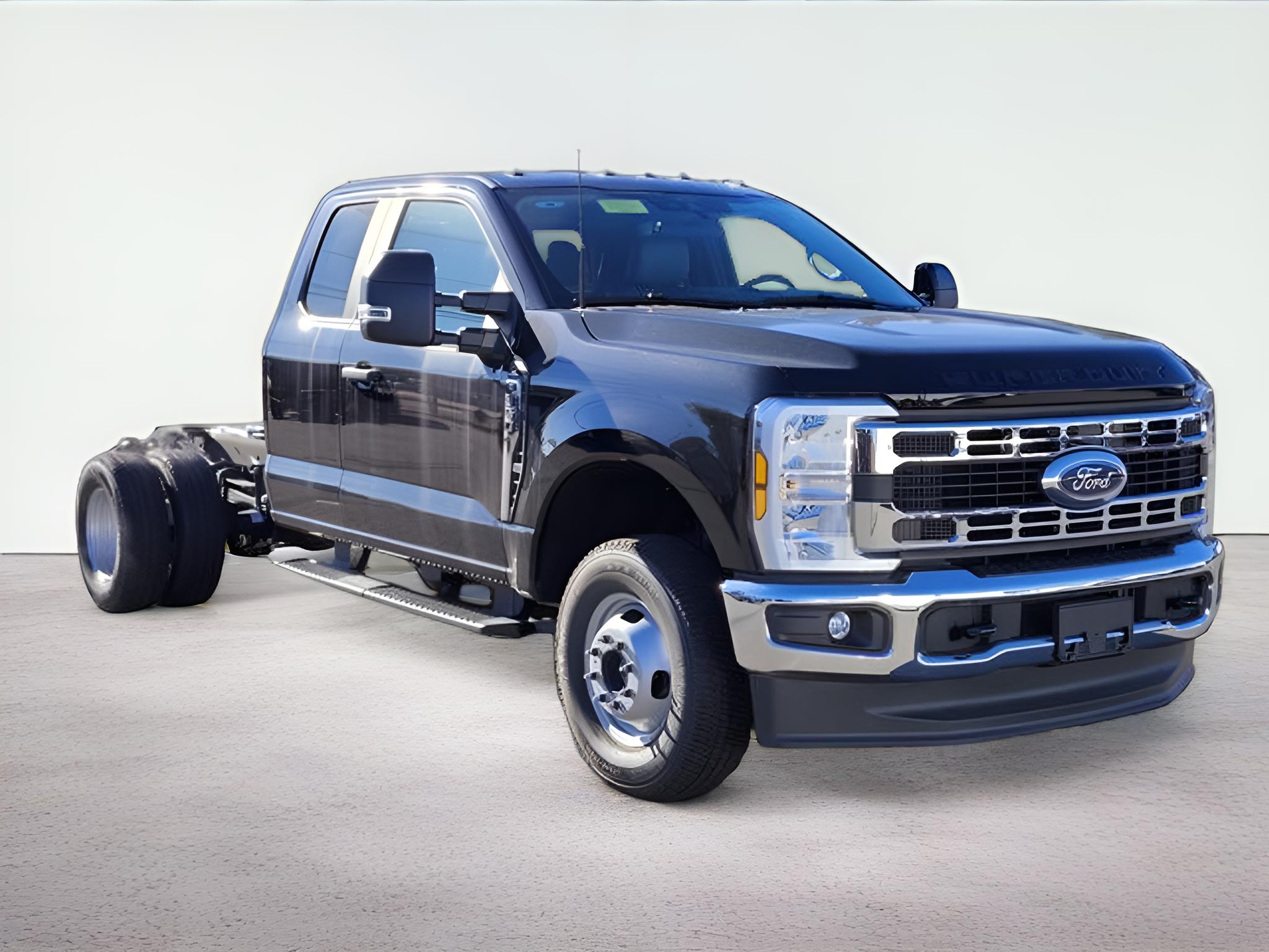 2025 Ford F-350SD XL DRW