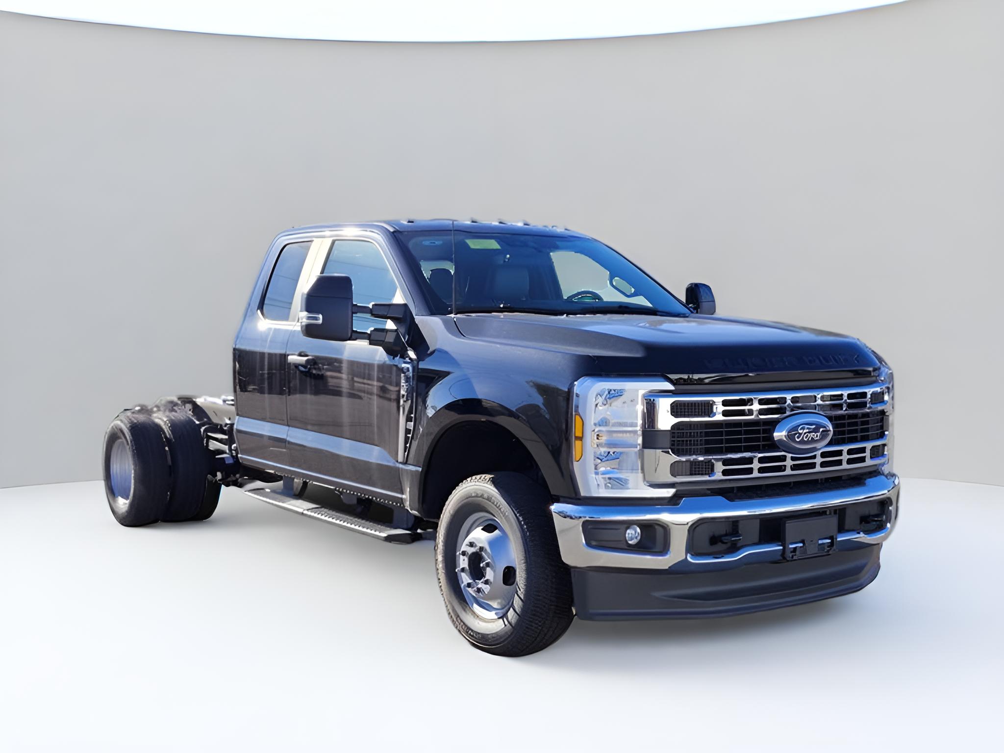 2025 Ford F-350SD XL DRW