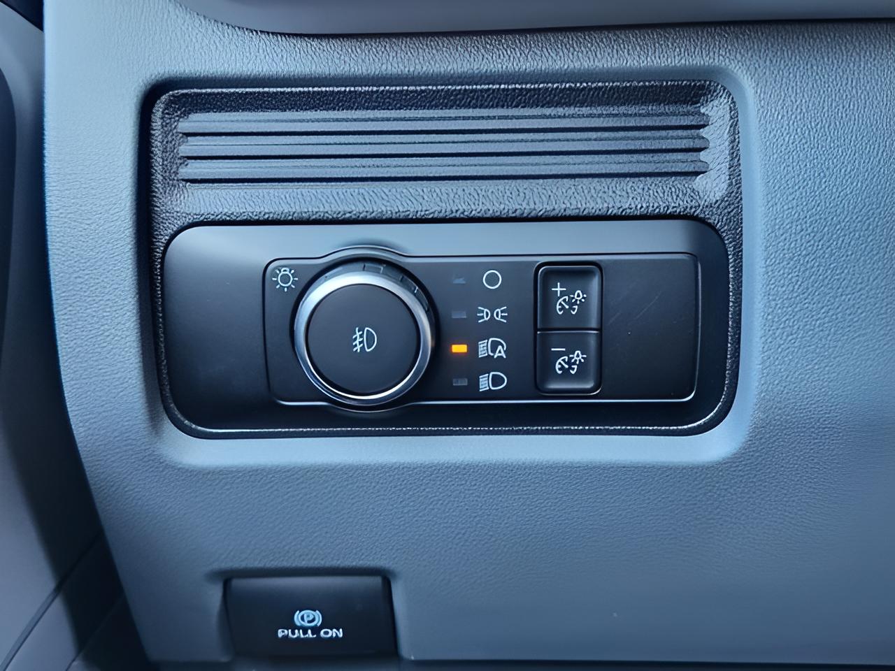 2025 Ford F-350SD XL DRW