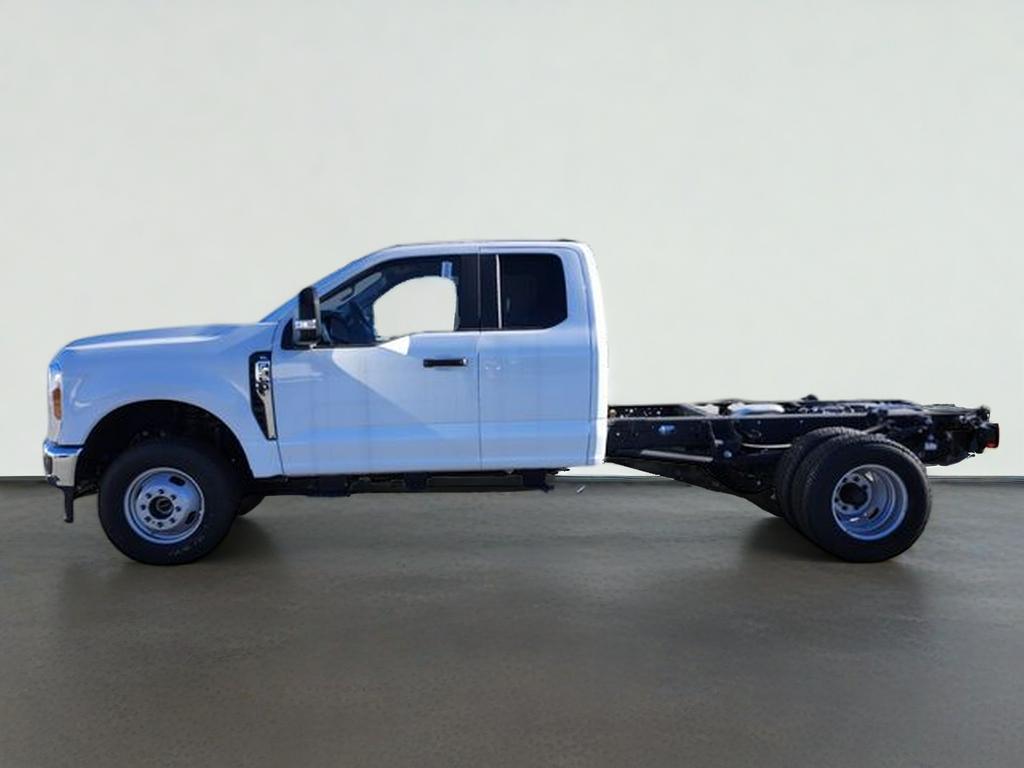 2025 Ford F-350SD XL DRW