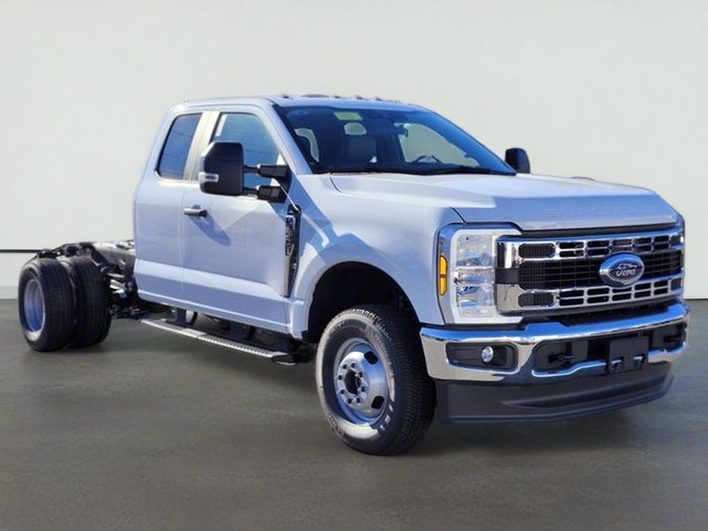 2025 Ford F-350SD XL DRW
