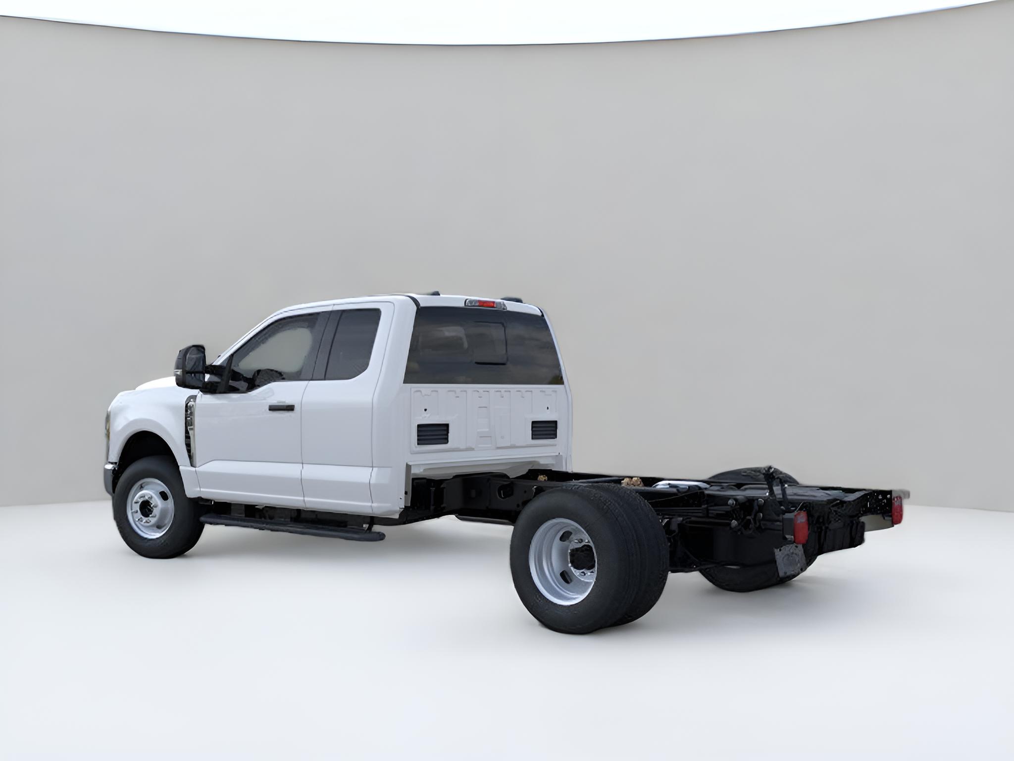 2025 Ford F-350SD XL DRW