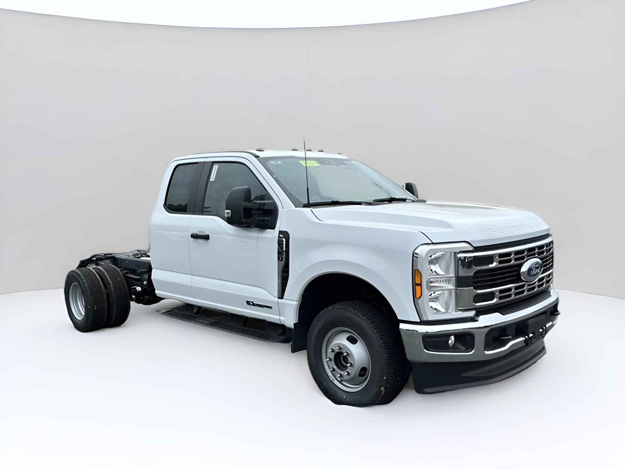 2025 Ford F-350SD XL DRW