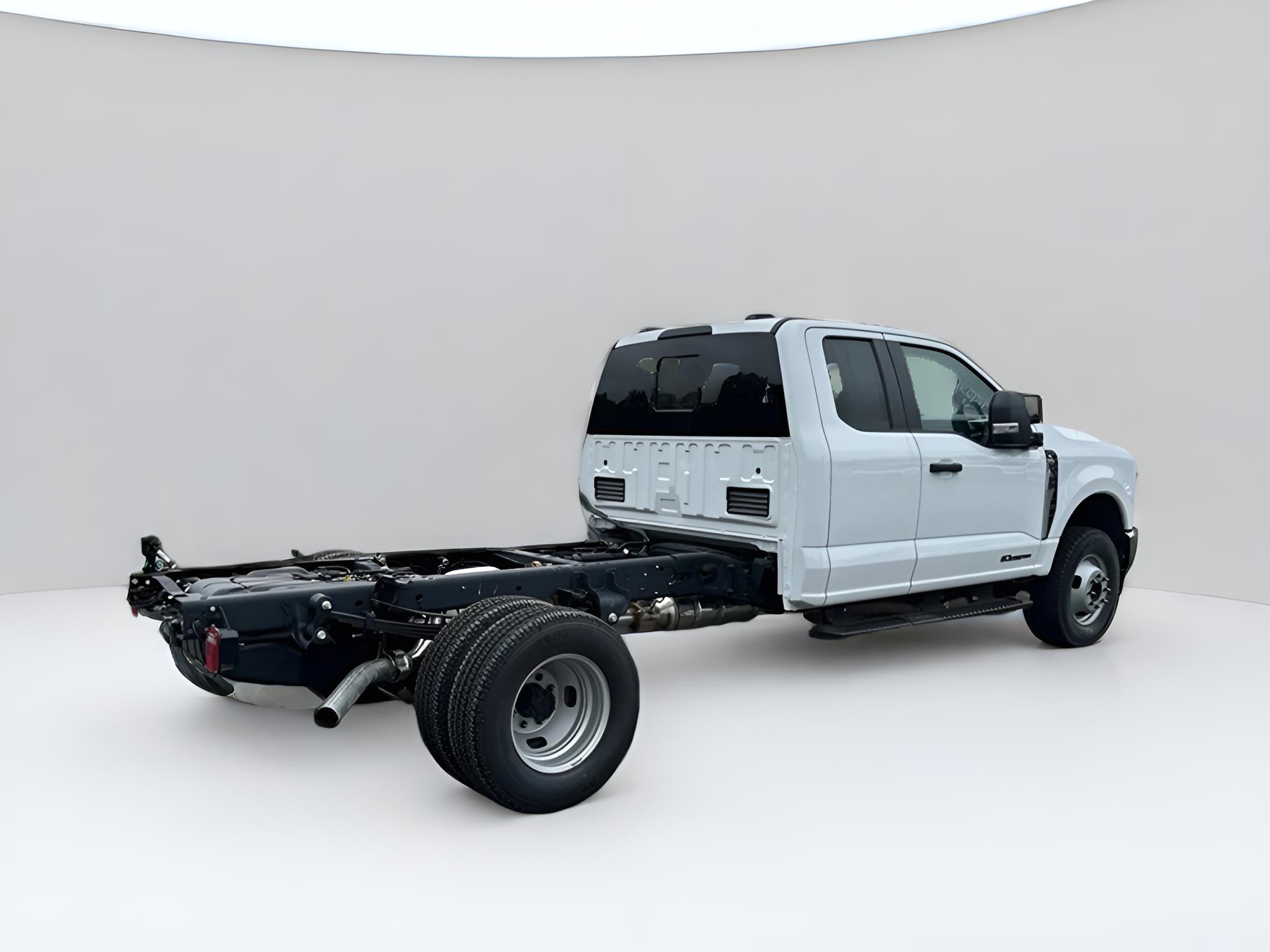 2025 Ford F-350SD XL DRW