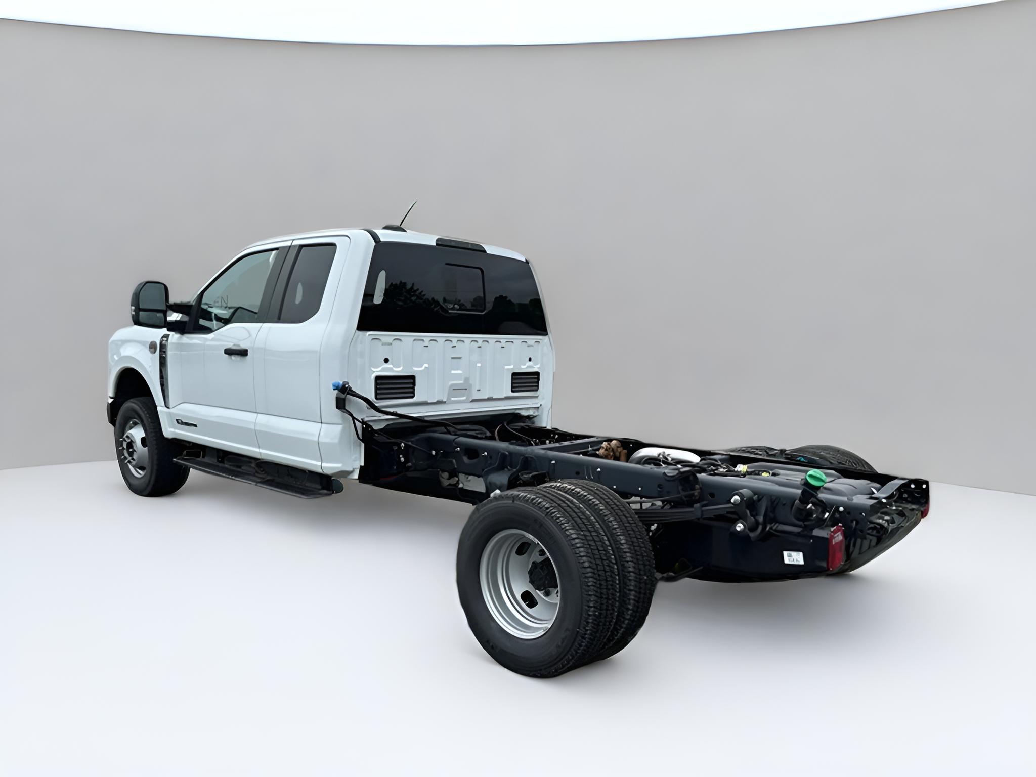 2025 Ford F-350SD XL DRW